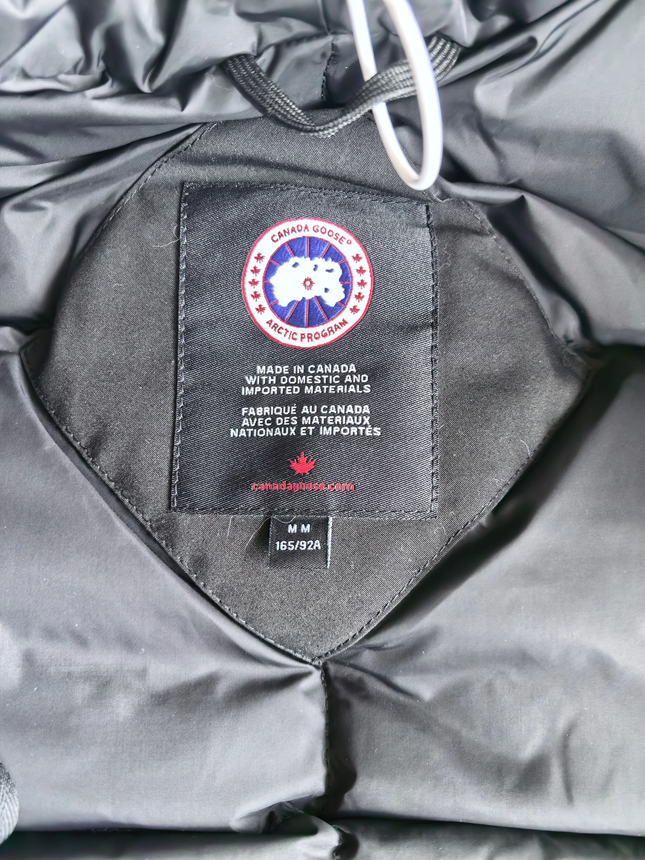 Canada Goose Canada Goose Expedition Black Down Jacket M 4660L Size M / US 6-8 / IT 42-44 - 3 Thumbnail