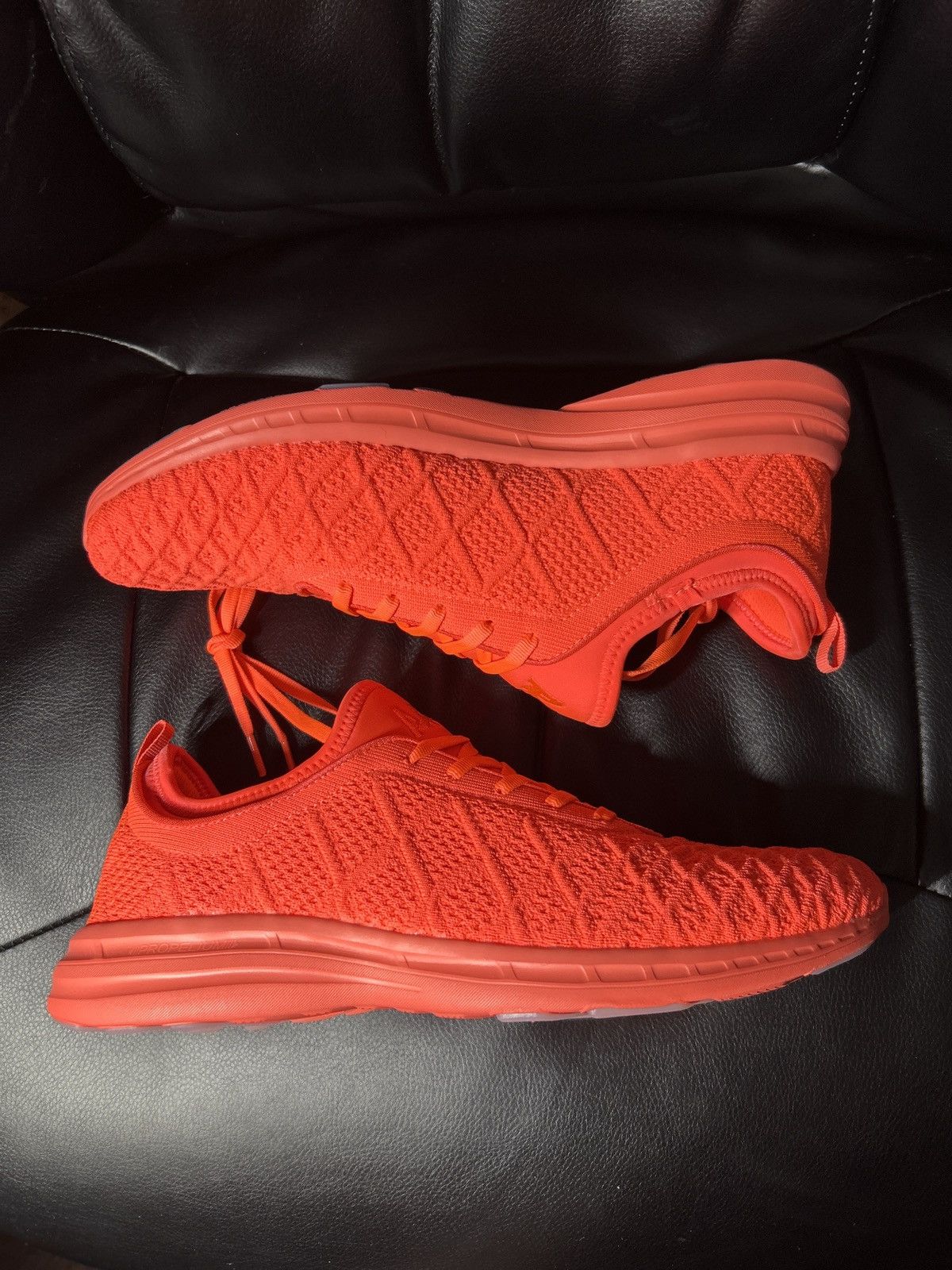 APL APL TechLoom Phantom Running Shoes Mens 11/Women’s 12.5 Size US 11 / EU 44 - 5 Thumbnail