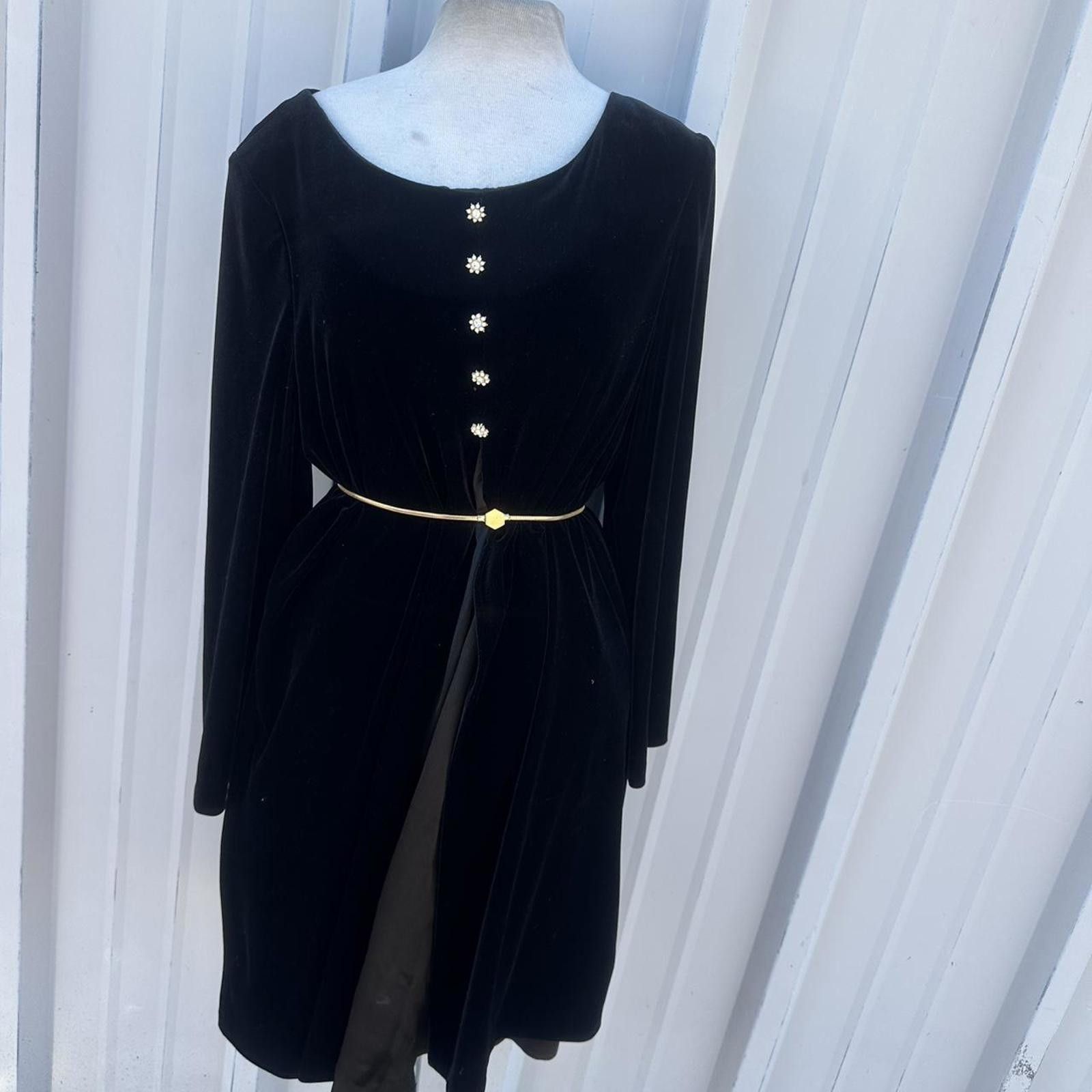 Other Vintage FILIGREE LTD. Black Velvet DressSize 14 Size XL / US 12-14 / IT 48-50 - 1 Thumbnail