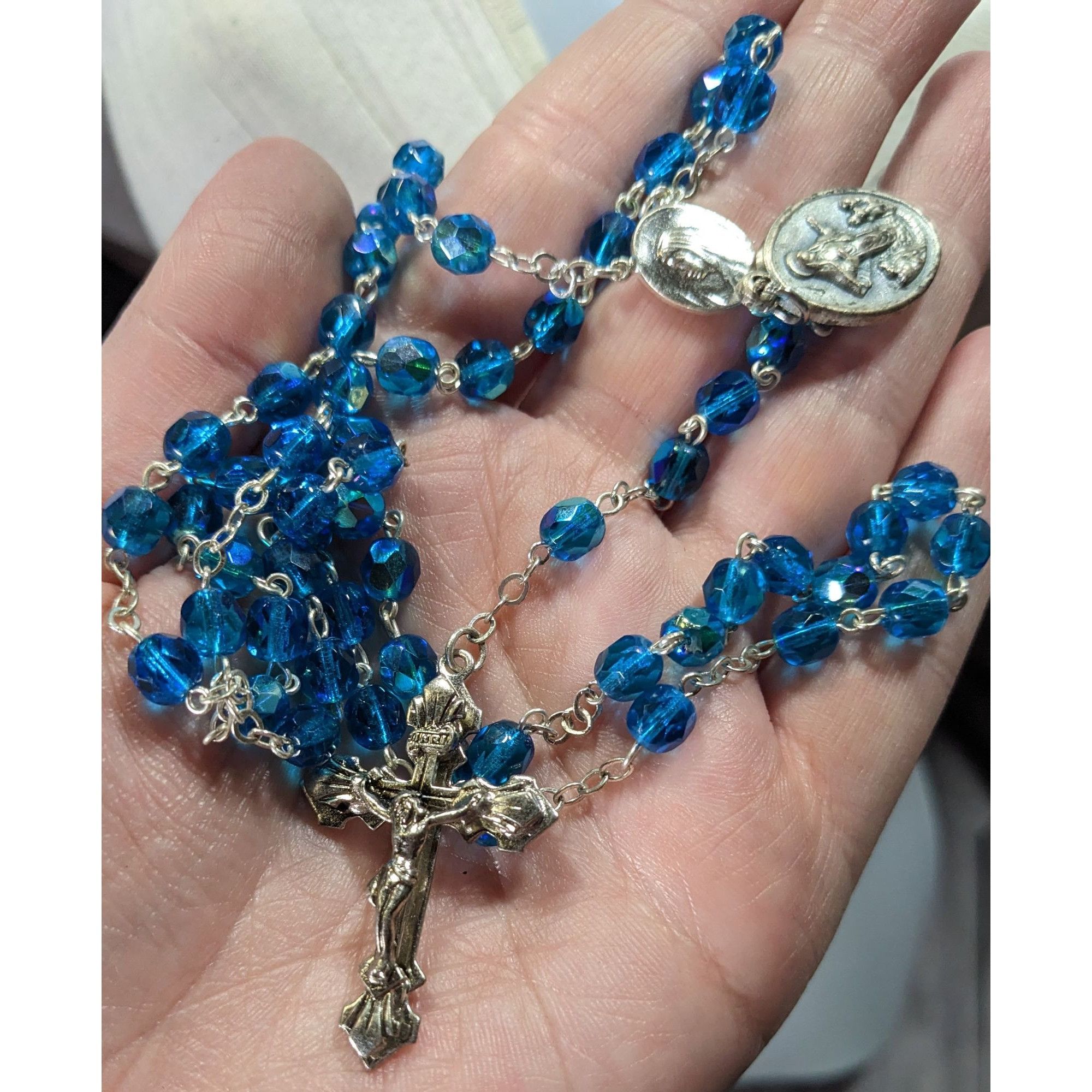 Other Catholic Blue Crystal Glass Beaded Rosary With Silver Crucif Size ONE SIZE - 5 Thumbnail