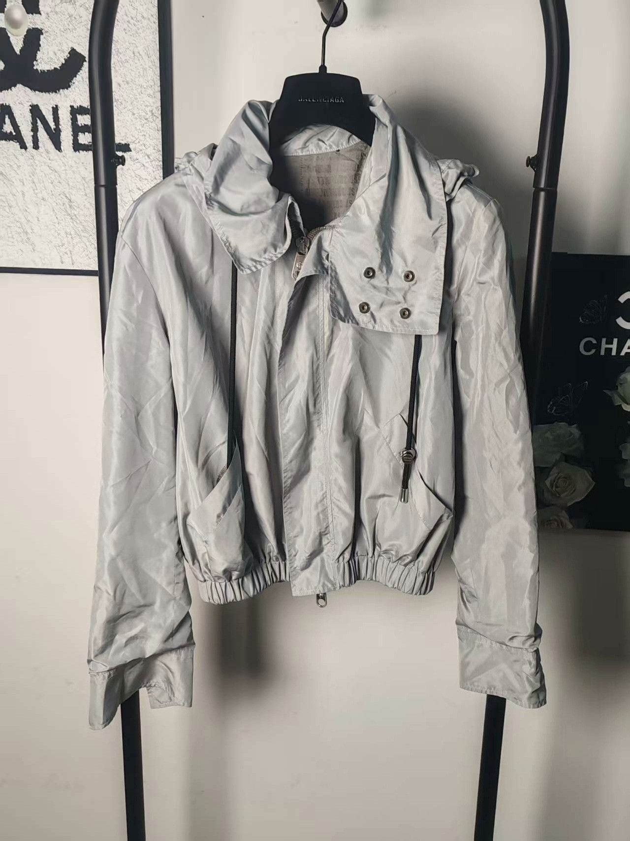 Versace Versace White Light Jacket s Men Size US S / EU 44-46 / 1 - 1 Thumbnail