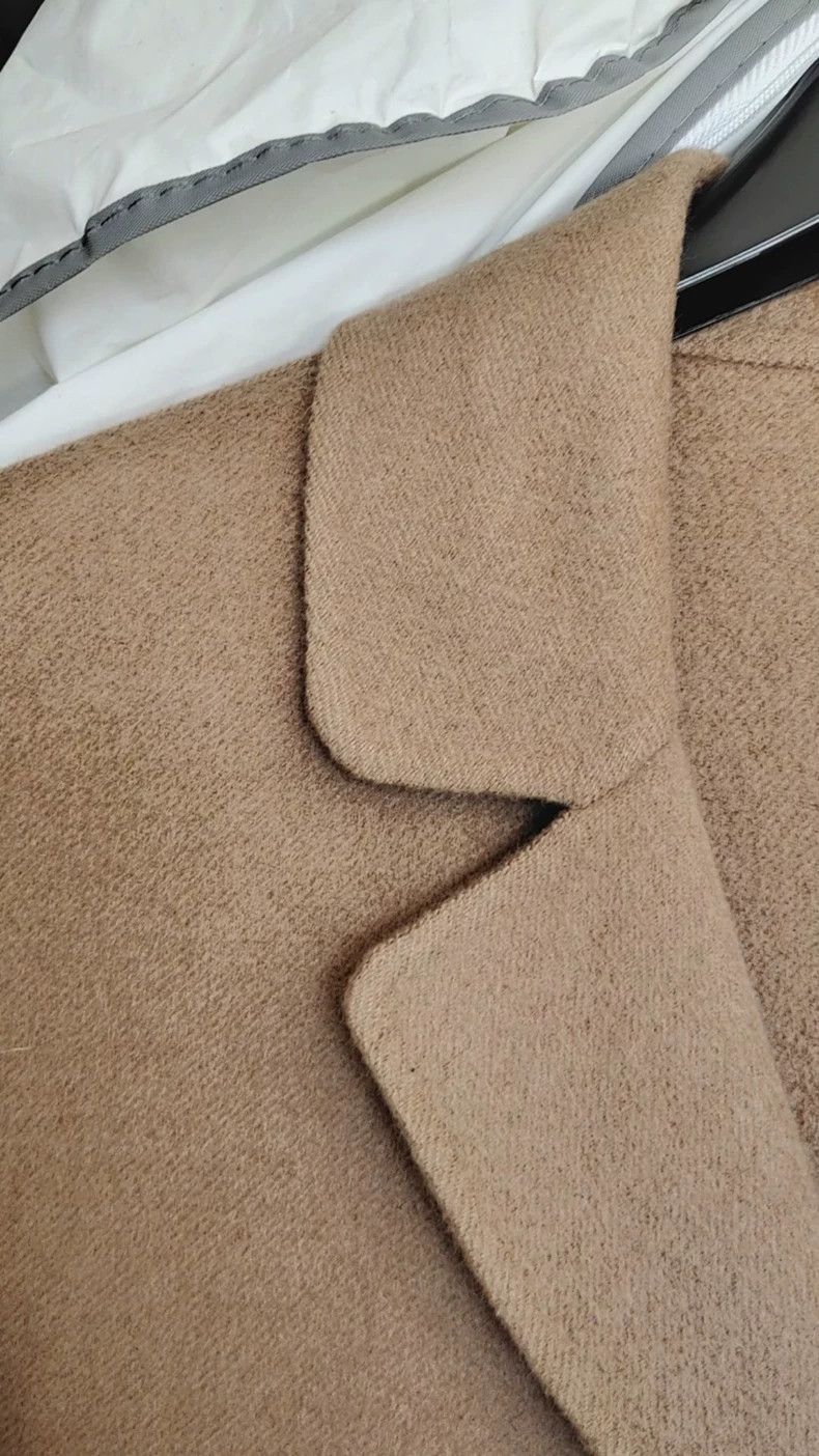 Max Mara Max Mara Camel Long Coat Size L / US 10 / IT 46 - 1 Thumbnail
