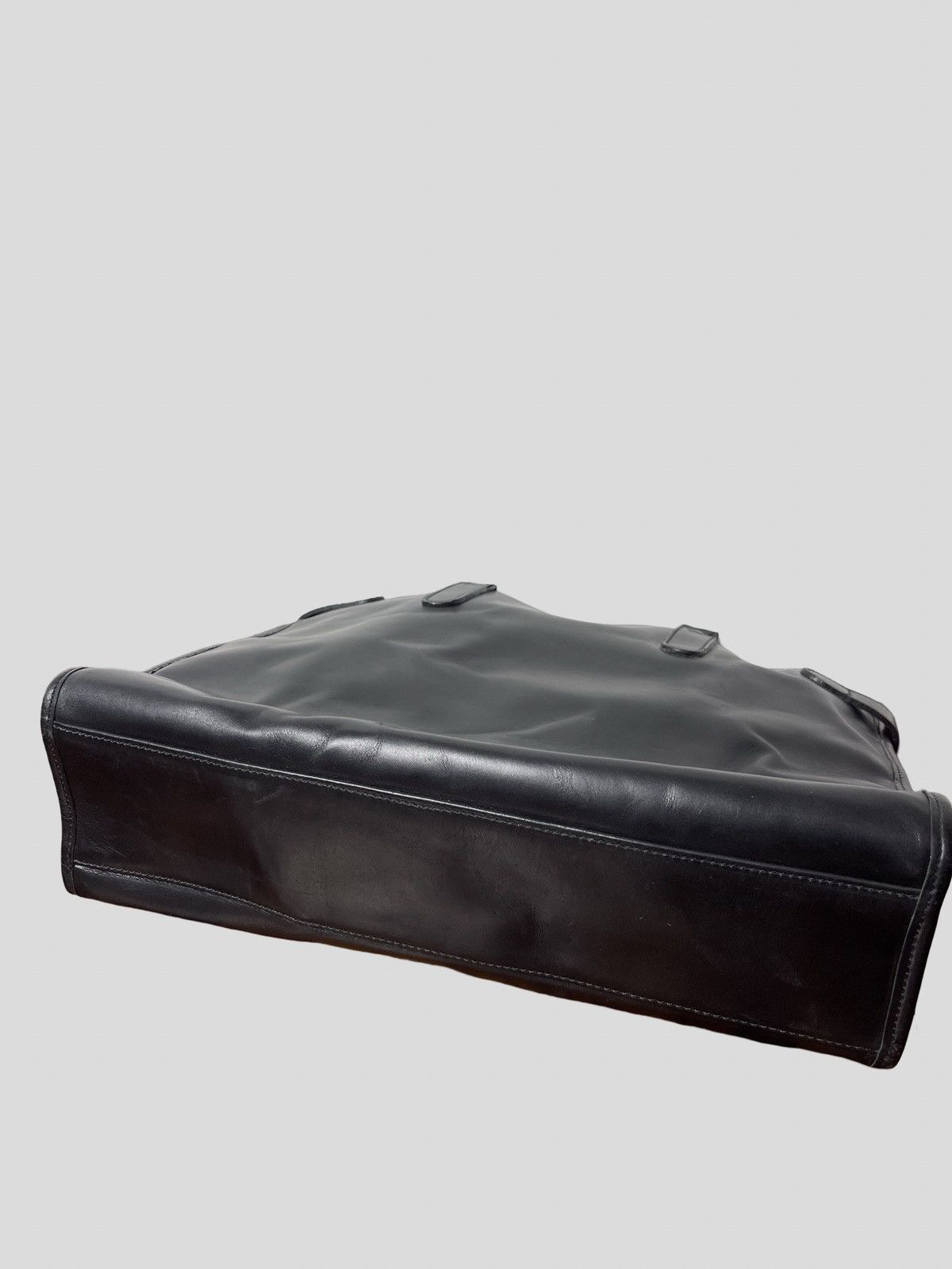 Leather Rare!🔥 Tusting England Leather Bag / Nice Design Size ONE SIZE - 6 Thumbnail