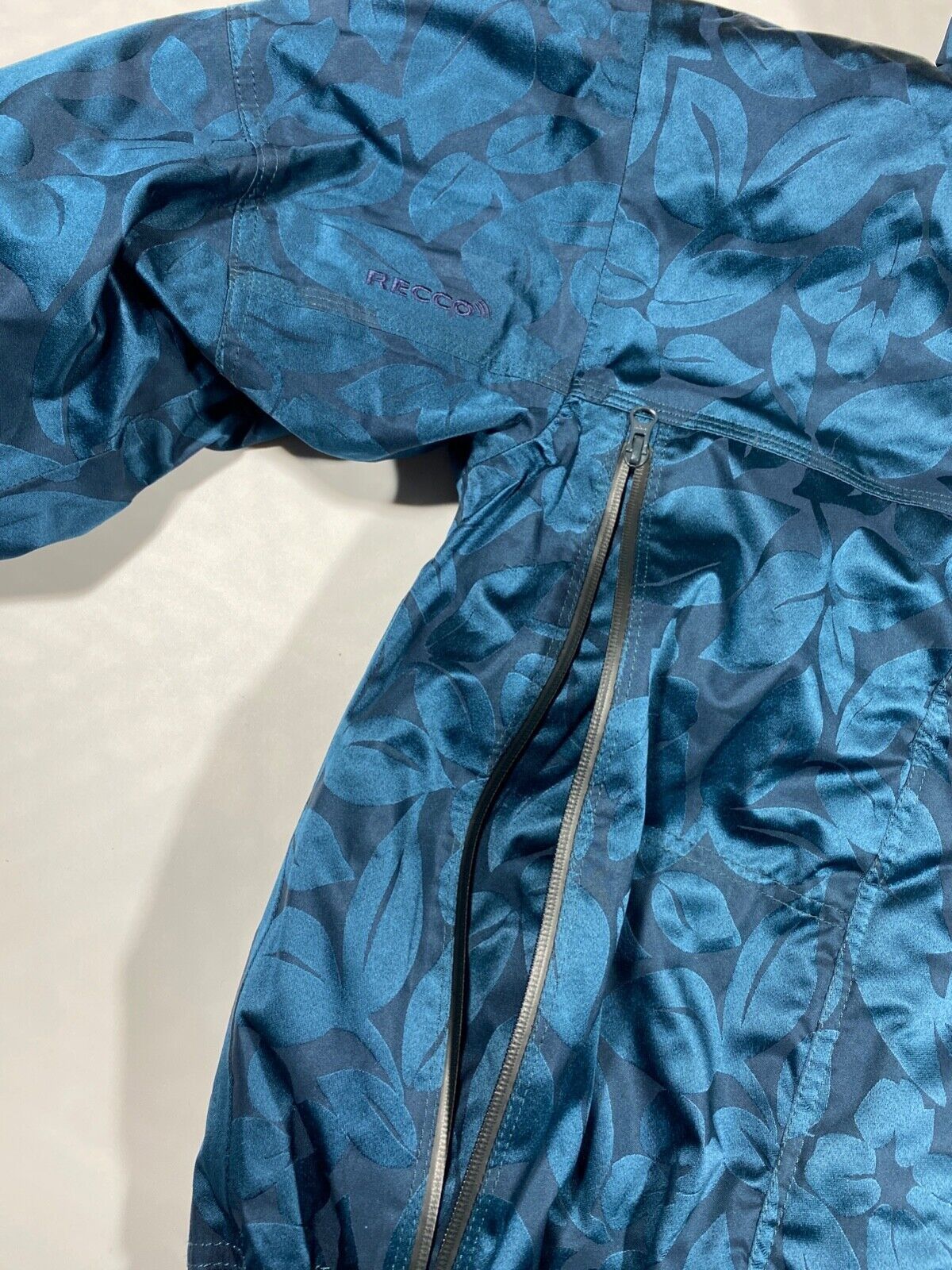 Stella McCartney Adidas Stella McCartney Ski Jacket Women’s Primaloft Size M / US 6-8 / IT 42-44 - 9 Thumbnail
