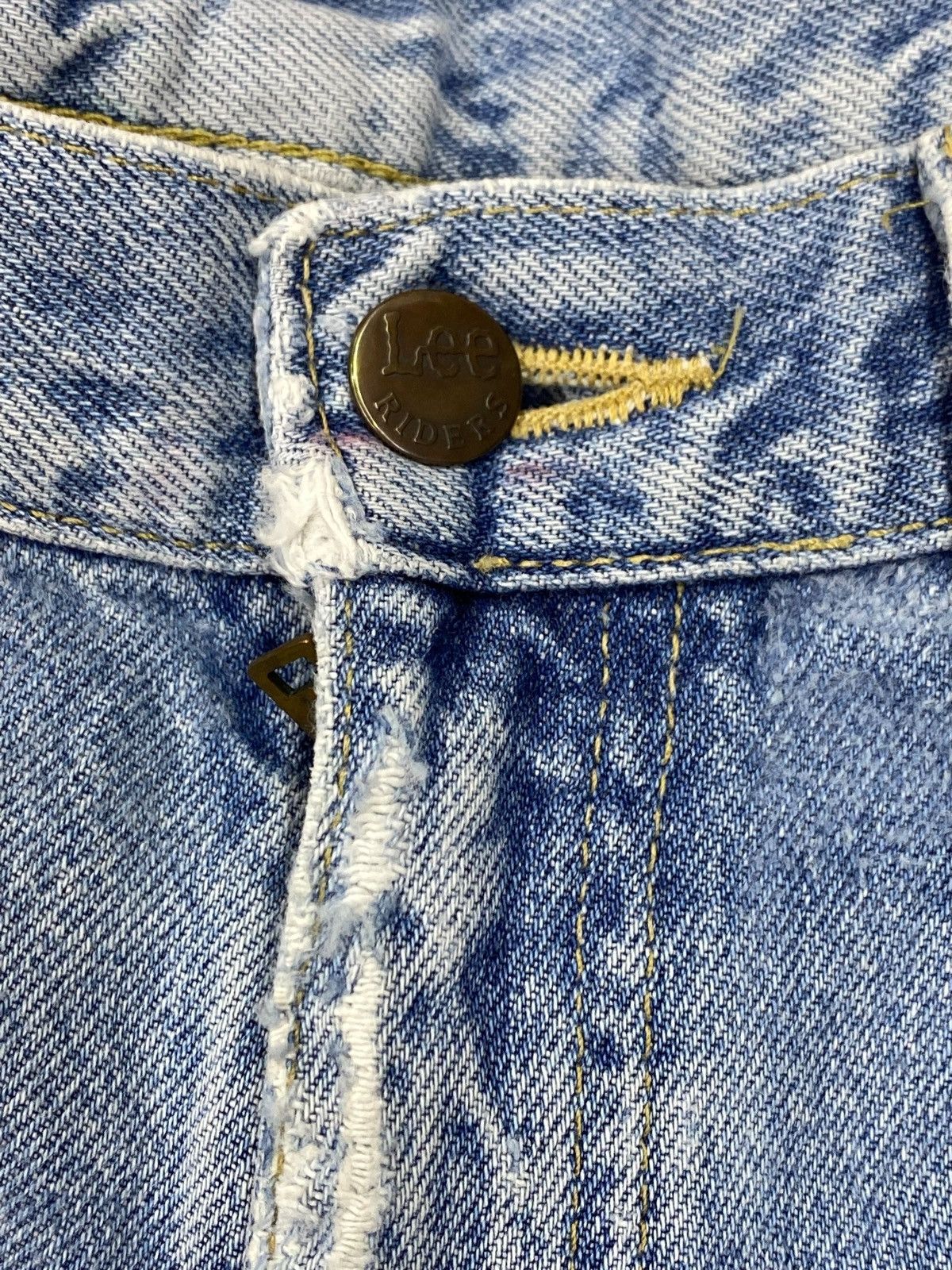 Lee Lee Brand Ripped Whiskers Style Loose Jeans Size US 32 / EU 48 - 13 Thumbnail
