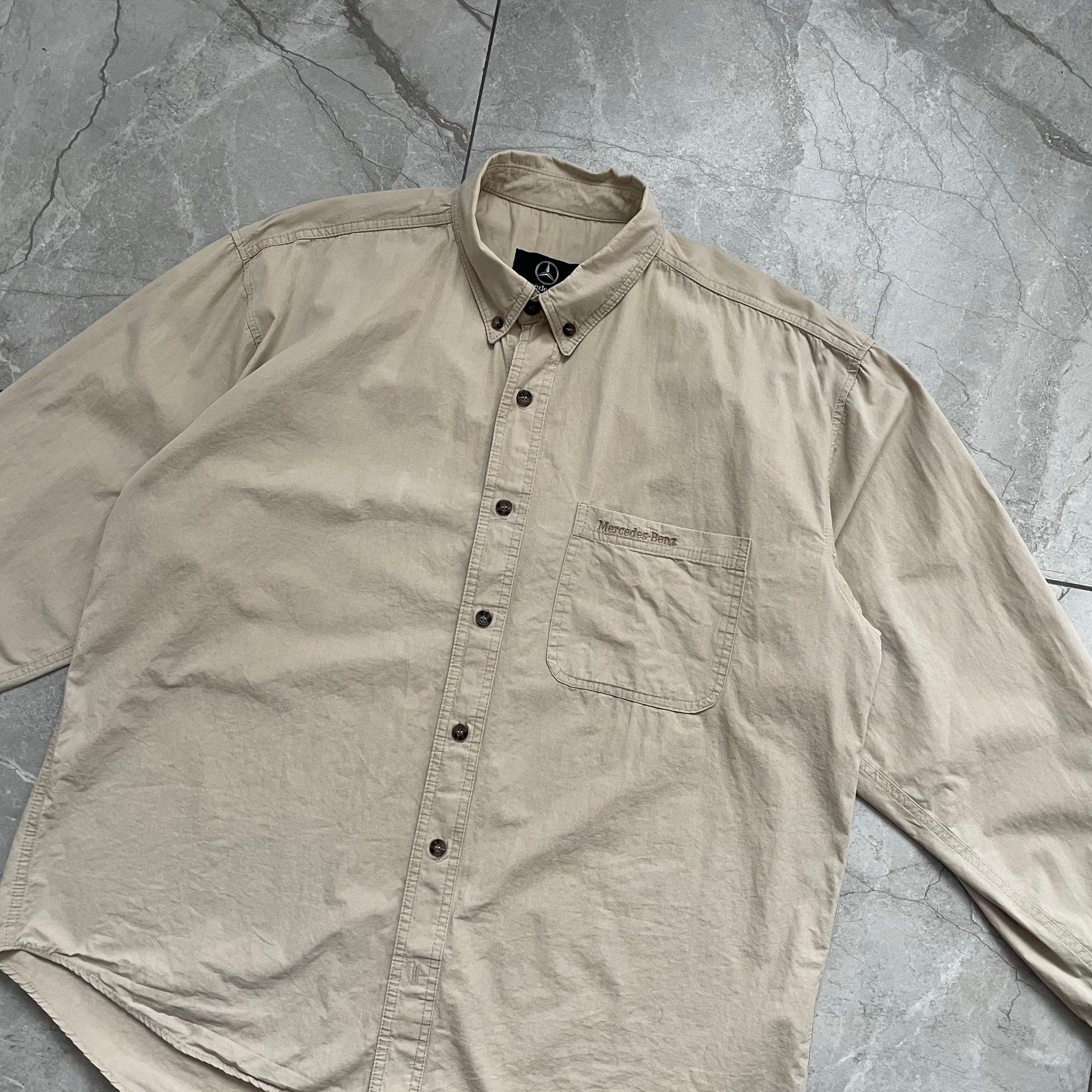 Mercedes-Benz Mercedes-Benz Beige Button Up Shirt Size M Size US M / EU 48-50 / 2 - 2 Thumbnail
