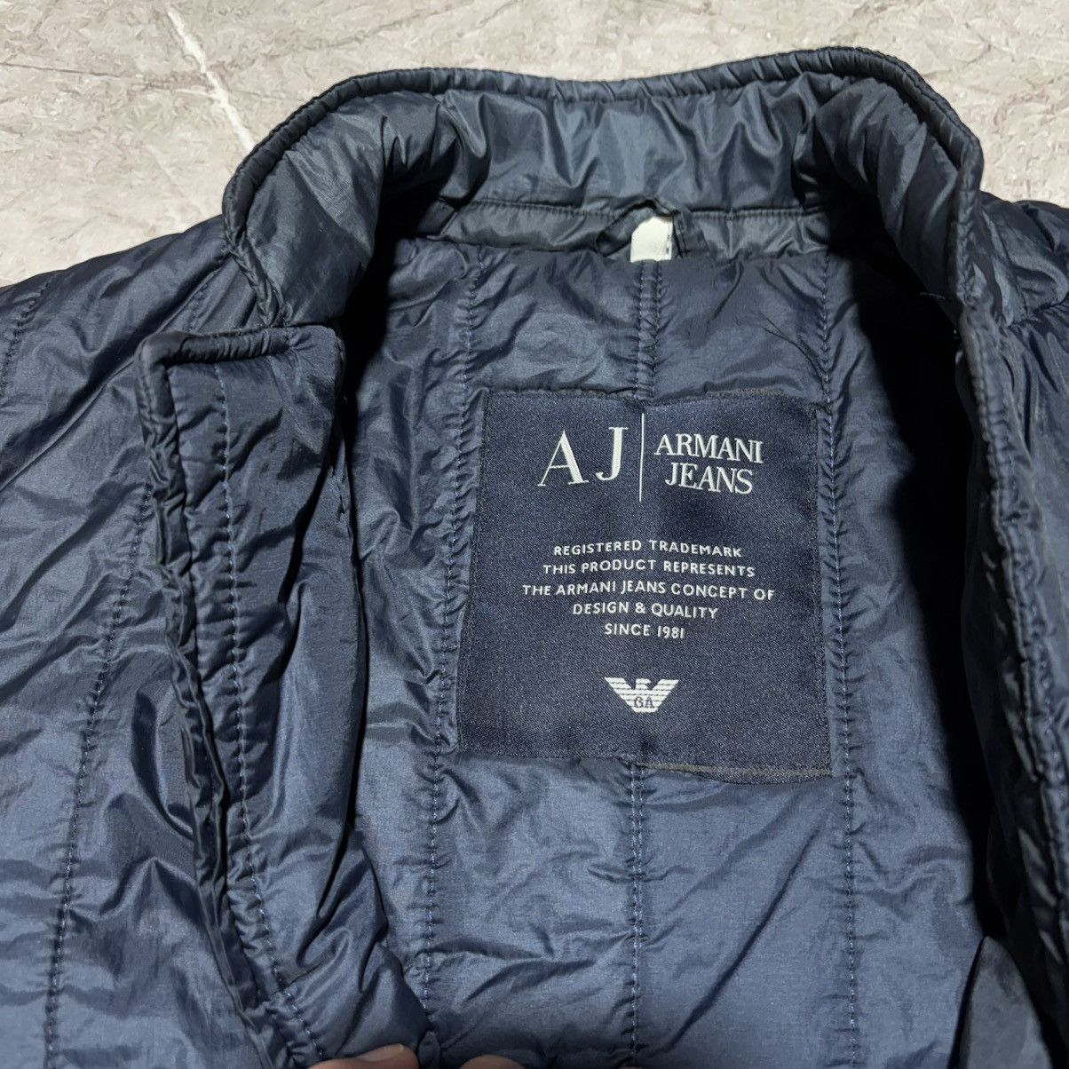 Giorgio Armani Vintage Armani Puffer Jacket Quilt M size Size US M / EU 48-50 / 2 - 3 Thumbnail