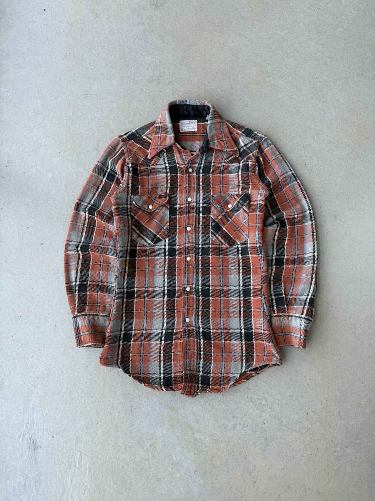 Vintage × Wrangler Vintage 1970s Orange Wrangler Plaid Pearl Snap Flannel Size US S / EU 44-46 / 1 - 1 Thumbnail