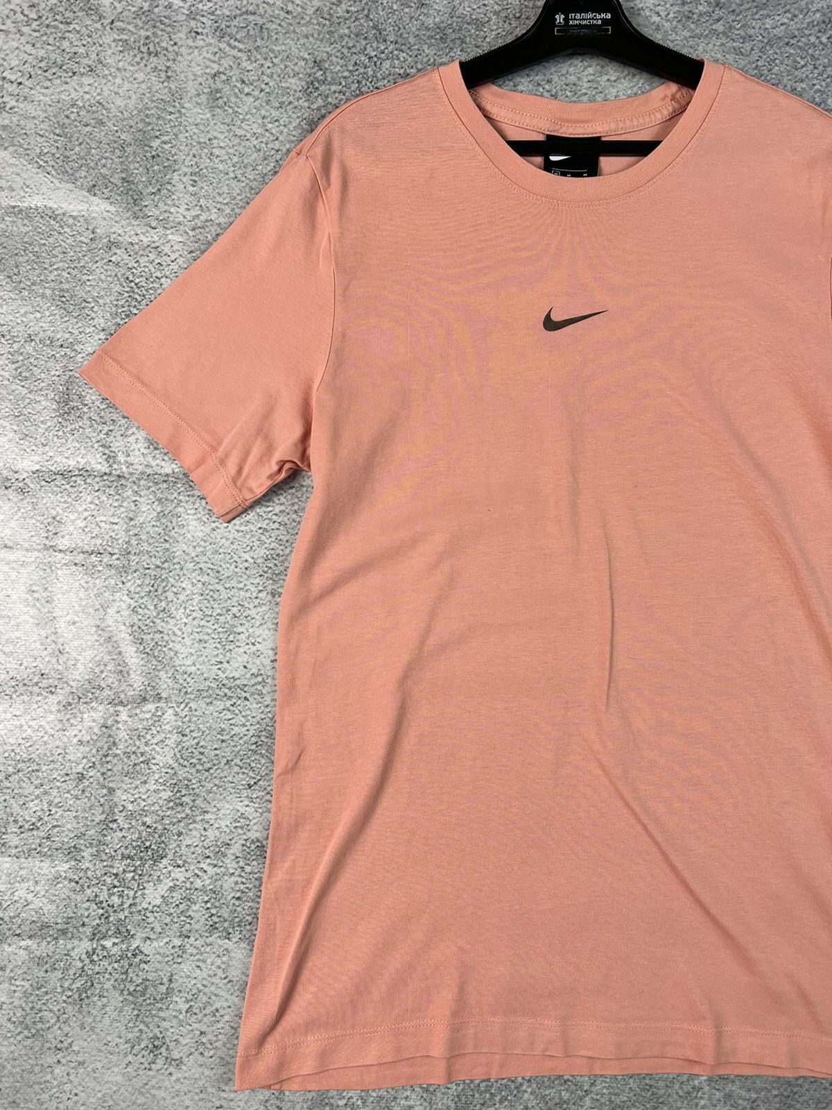 Nike Nike small swoosh logo T-shirt Size US M / EU 48-50 / 2 - 4 Thumbnail