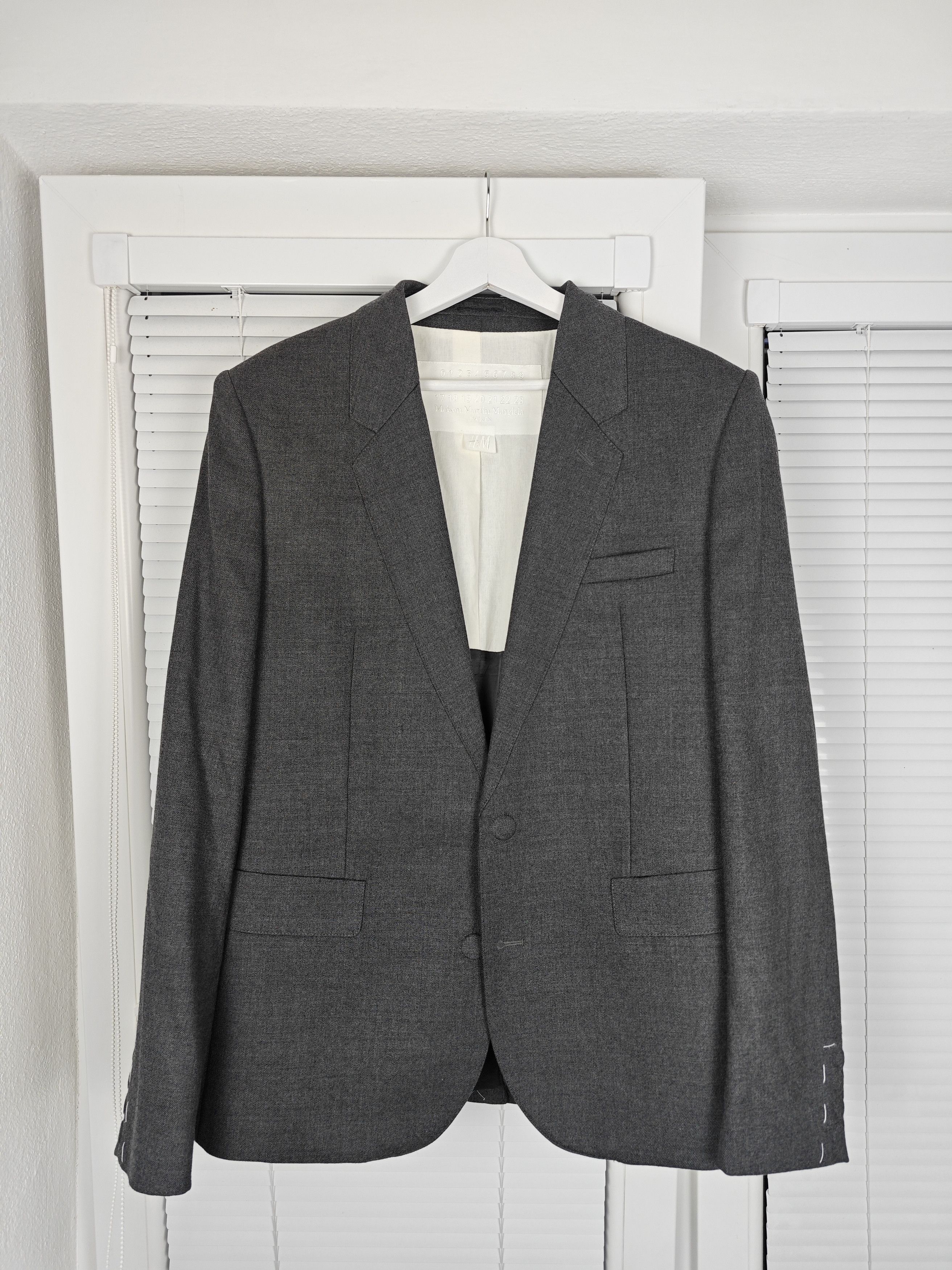 H&M × Maison Margiela Maison Martin Margiela x H&M Size 48S - 1 Thumbnail