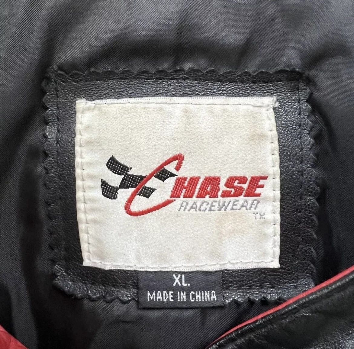 Chase Authentics × NASCAR × Vintage Vintage NASCAR Dale Earnhardt Leather Jacket Size US XL / EU 56 / 4 - 7 Thumbnail