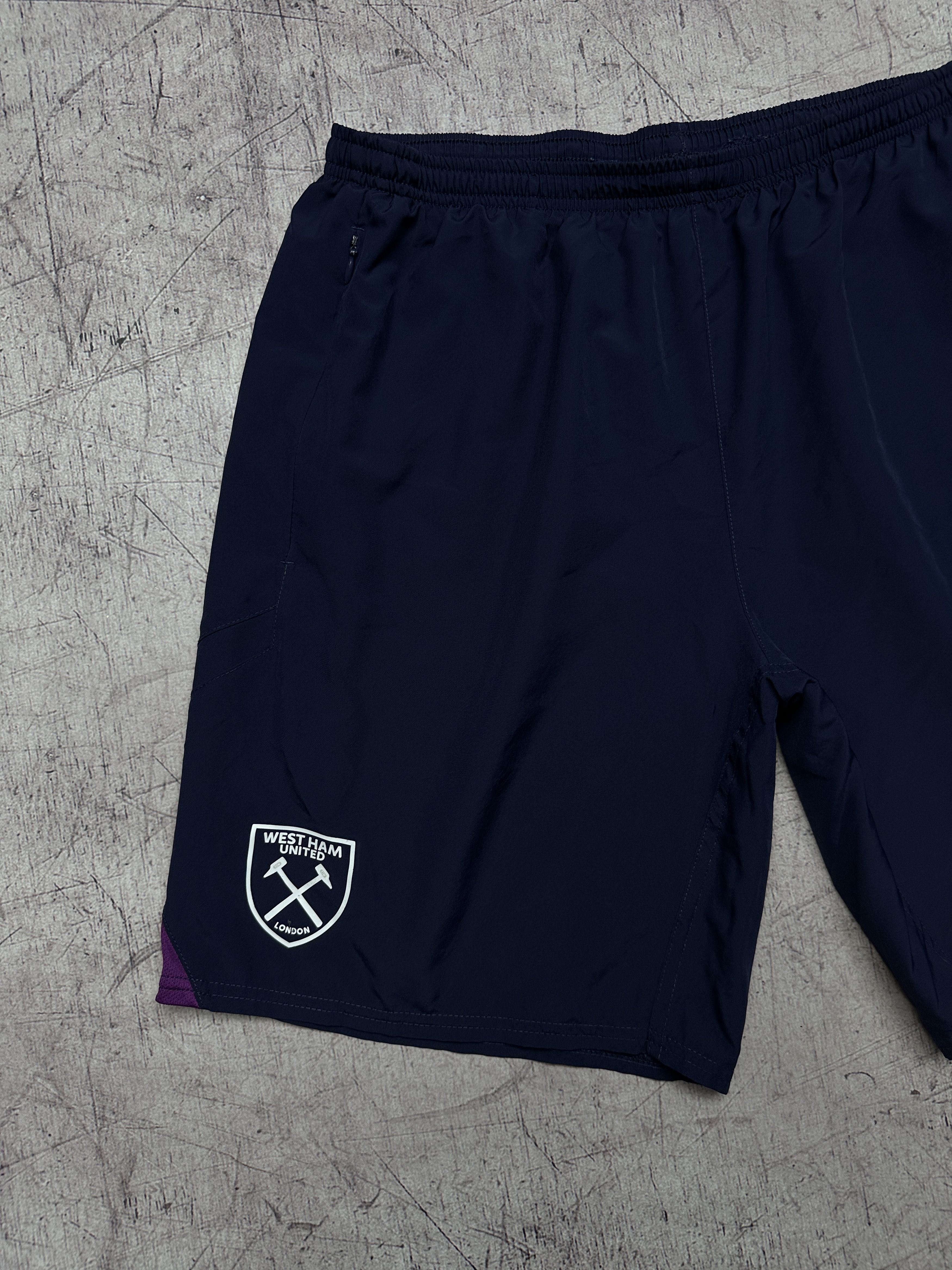 Umbro Umbro West Ham United Mens Shorts Size US 36 / EU 52 - 3 Thumbnail