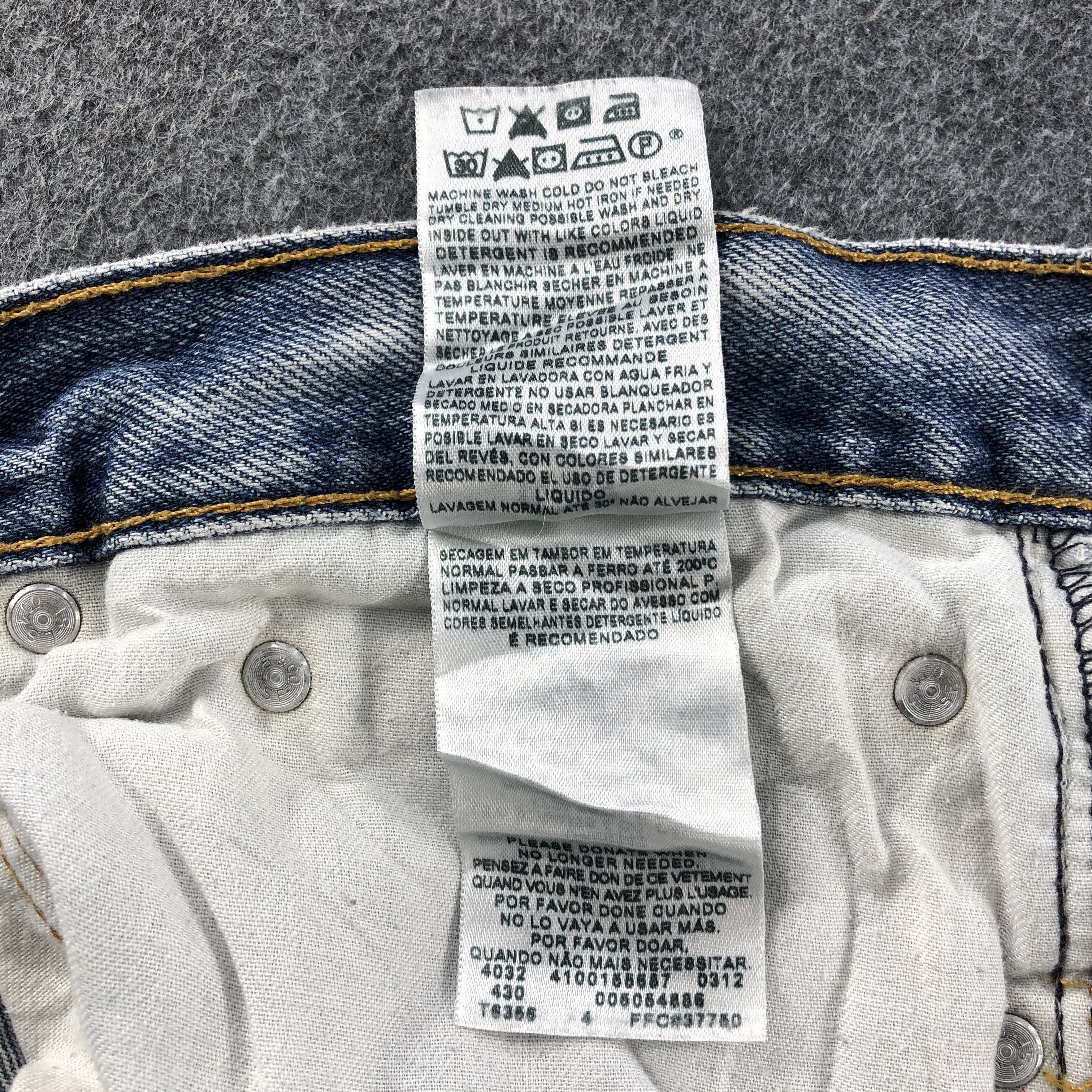 Levi's Vintage Light Wash Levis 505 Jeans-J1276 Size US 37 - 10 Thumbnail