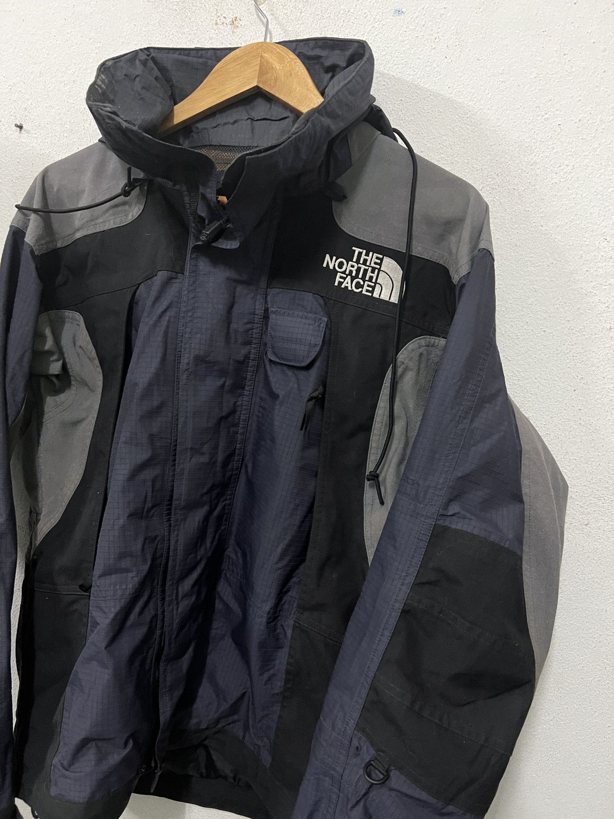 The North Face Vintage The North Face Rare Design Size US M / EU 48-50 / 2 - 3 Thumbnail