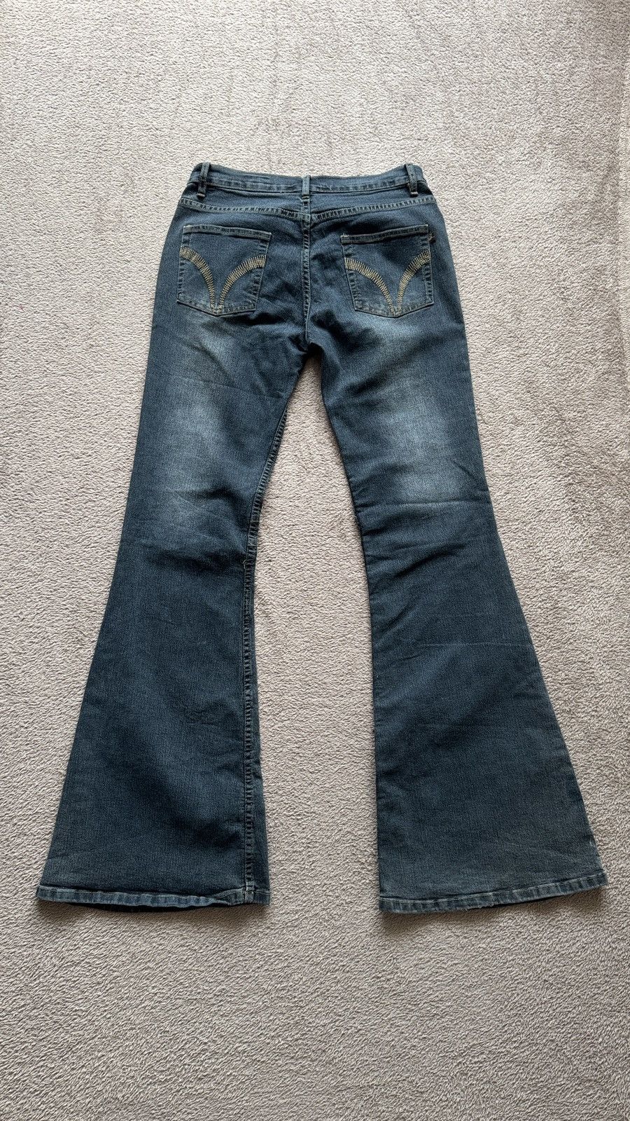 Le Grande Bleu (L.G.B.) Flared Double Knee Y2K vintage Crazy Jean ifsixwasnine vibe Size 32" / US 10 / IT 46 - 4 Thumbnail