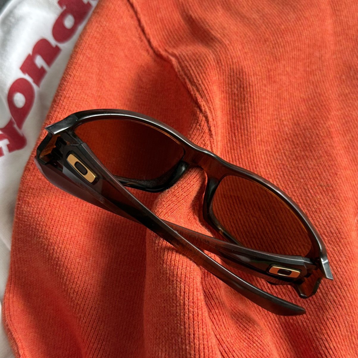 Oakley × Vintage Vintage Brown Oakleys Unisex Glasses Size ONE SIZE - 2 Thumbnail
