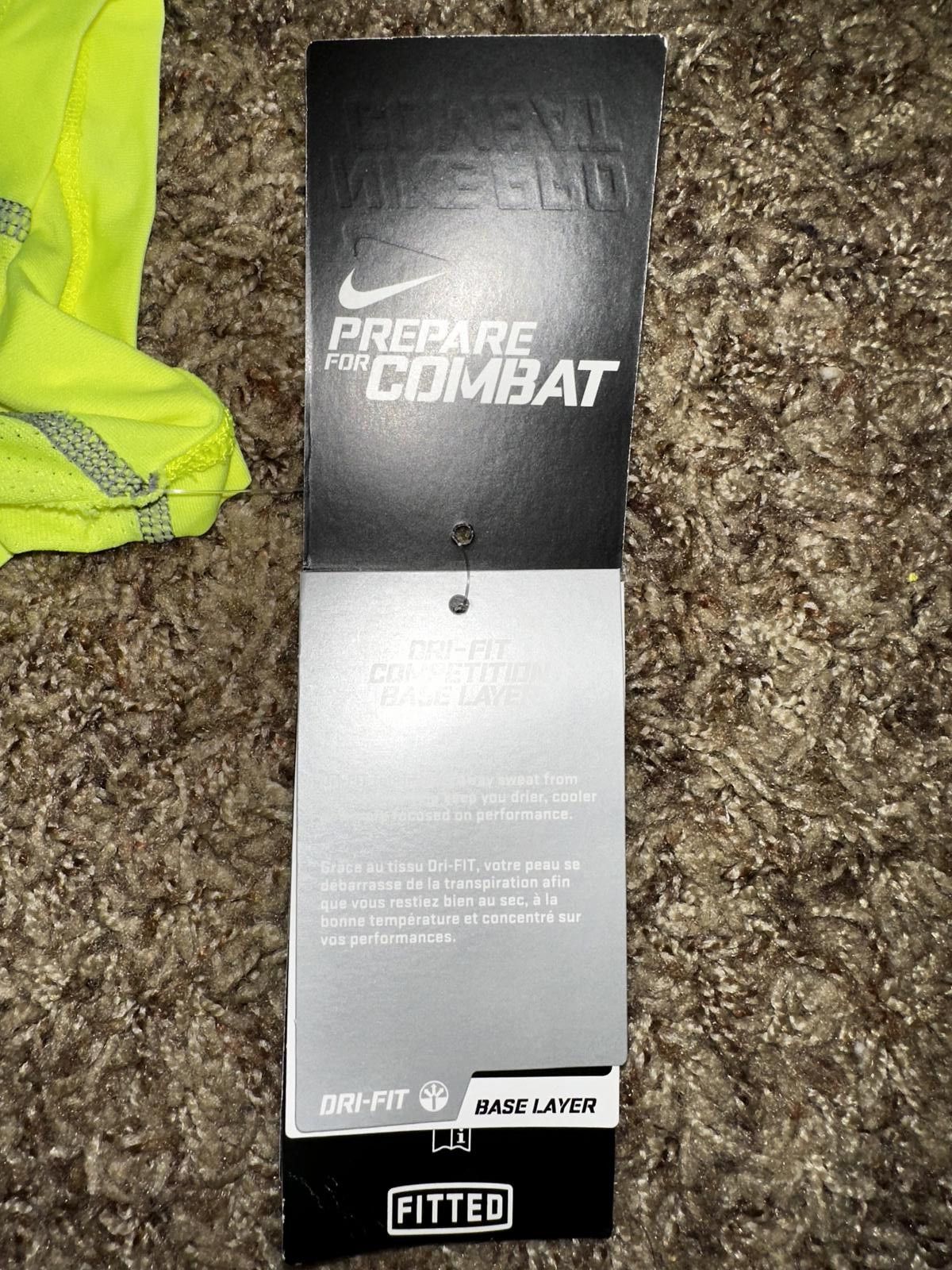 Nike Nike Men's Pro Combat Fitted Athletic 2.0 Volt Shirt Size US S / EU 44-46 / 1 - 12 Thumbnail