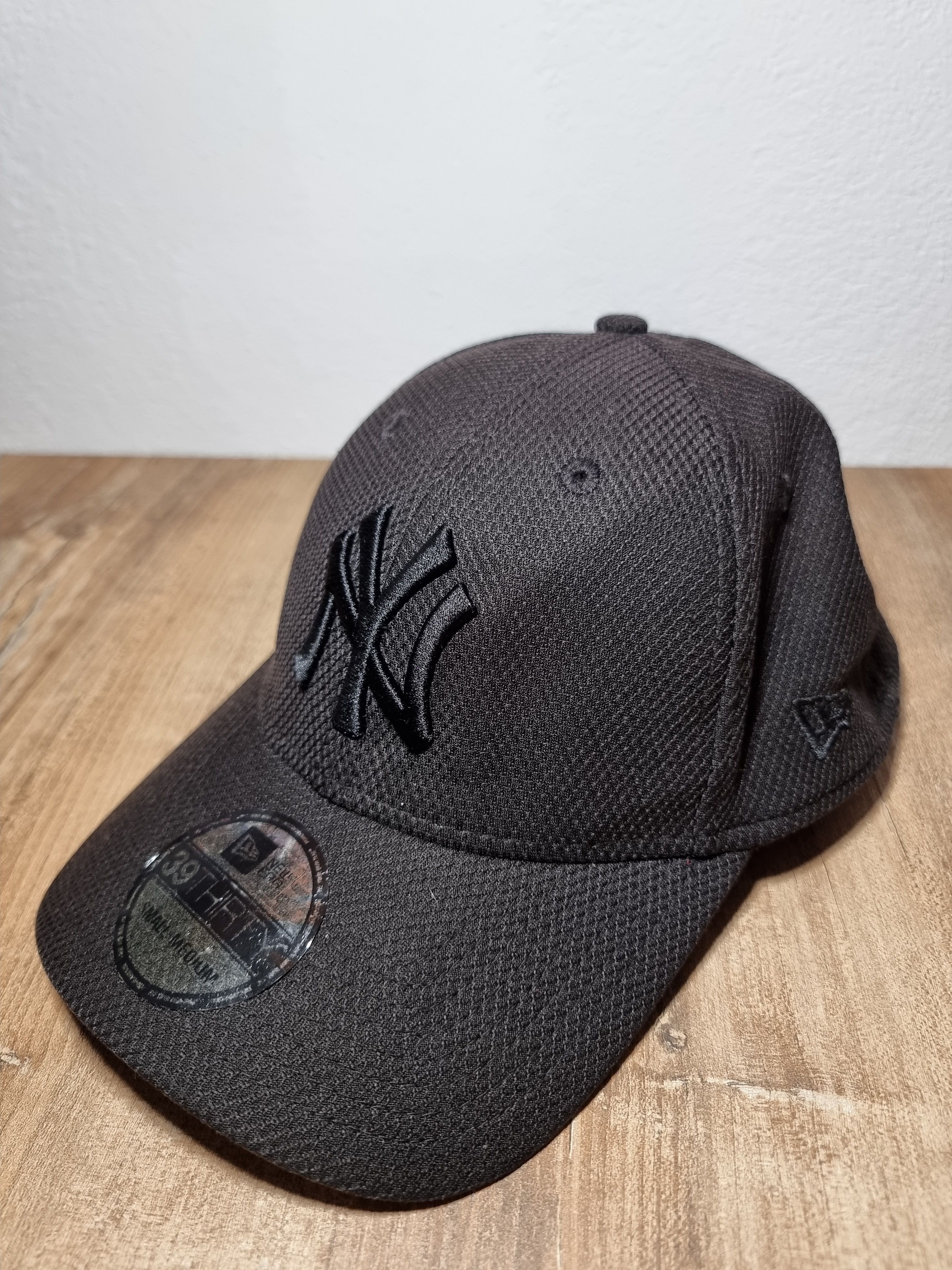 New Era × New York Yankees New Era New York Yankees 39THIRTY Fitted cap Size ONE SIZE - 1 Thumbnail