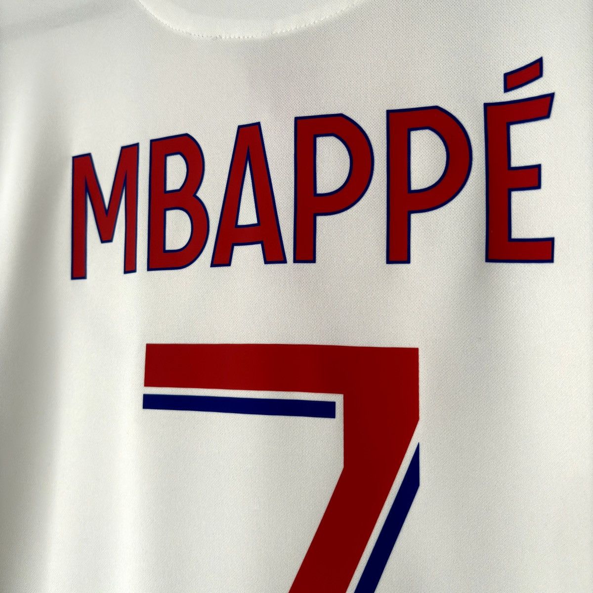 Jordan Brand × Nike 2020 2021 PSG Paris Mbappe Nike Away Kit Soccer Jersey Size US L / EU 52-54 / 3 - 9 Thumbnail