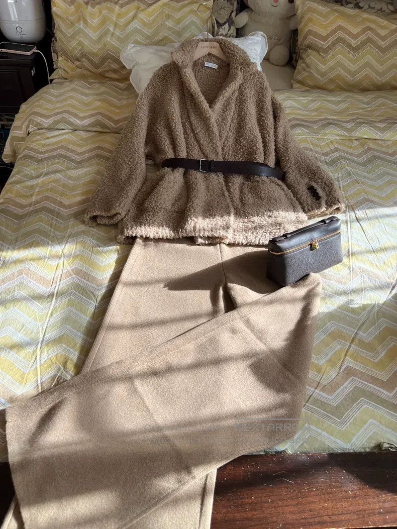 Brunello Cucinelli Brunello Cucinelli Cashmere Knit Jacket Size M / US 6-8 / IT 42-44 - 3 Thumbnail