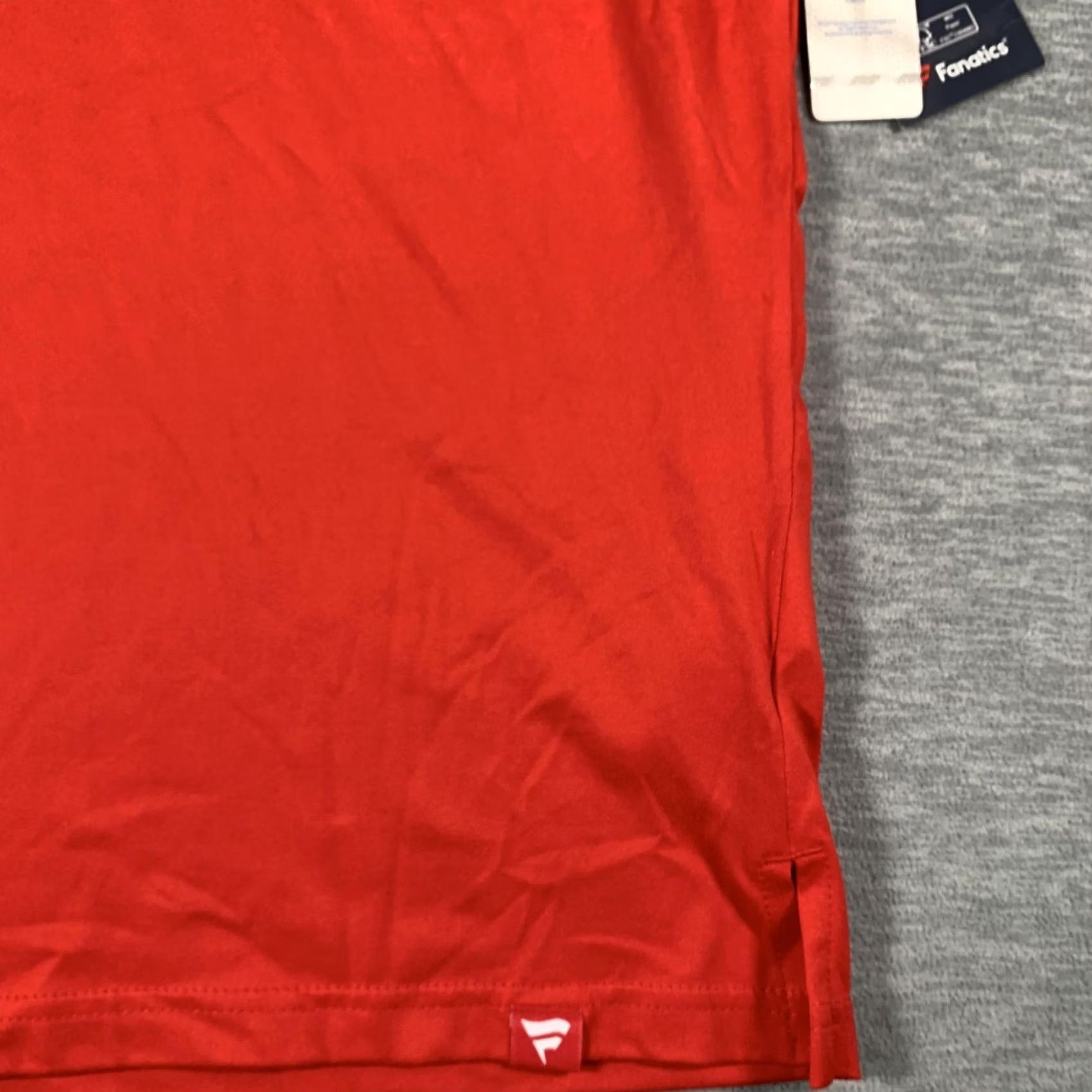 Vintage Wisconsin Badgers Polo Shirt Mens XL Red Fanatics Performance Golf NCAA Logo Size US XL / EU 56 / 4 - 7 Thumbnail