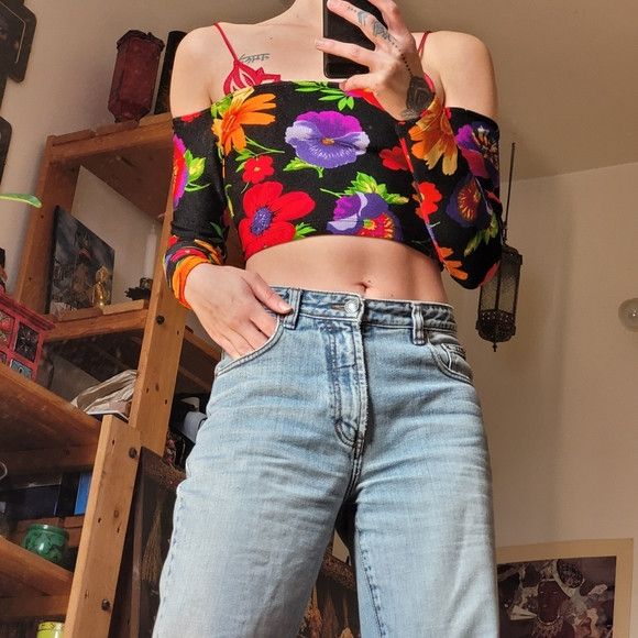 Other Cali Fun & Sun Floral Off Shoulder Crop Top - S Size S / US 4 / IT 40 - 6 Thumbnail