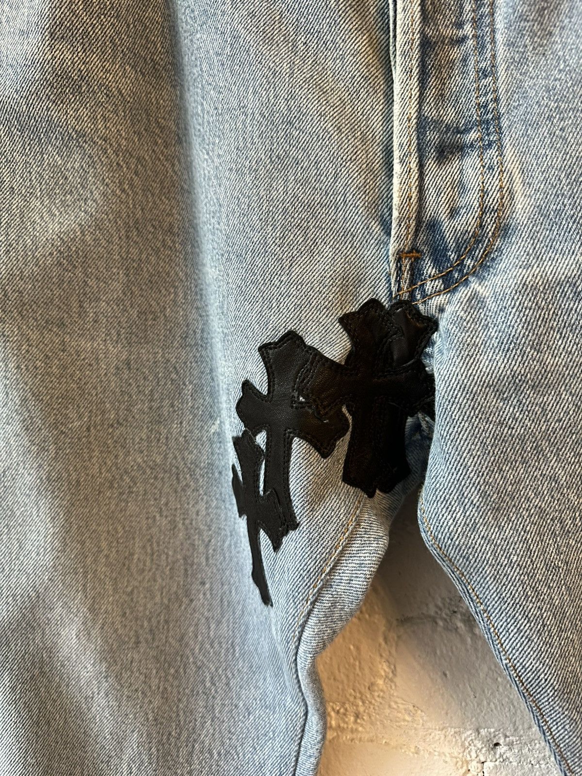 Chrome Hearts CHROME HEARTS LEVIS CROSS PATCH DENIM SZ33 Size US 33 - 3 Thumbnail