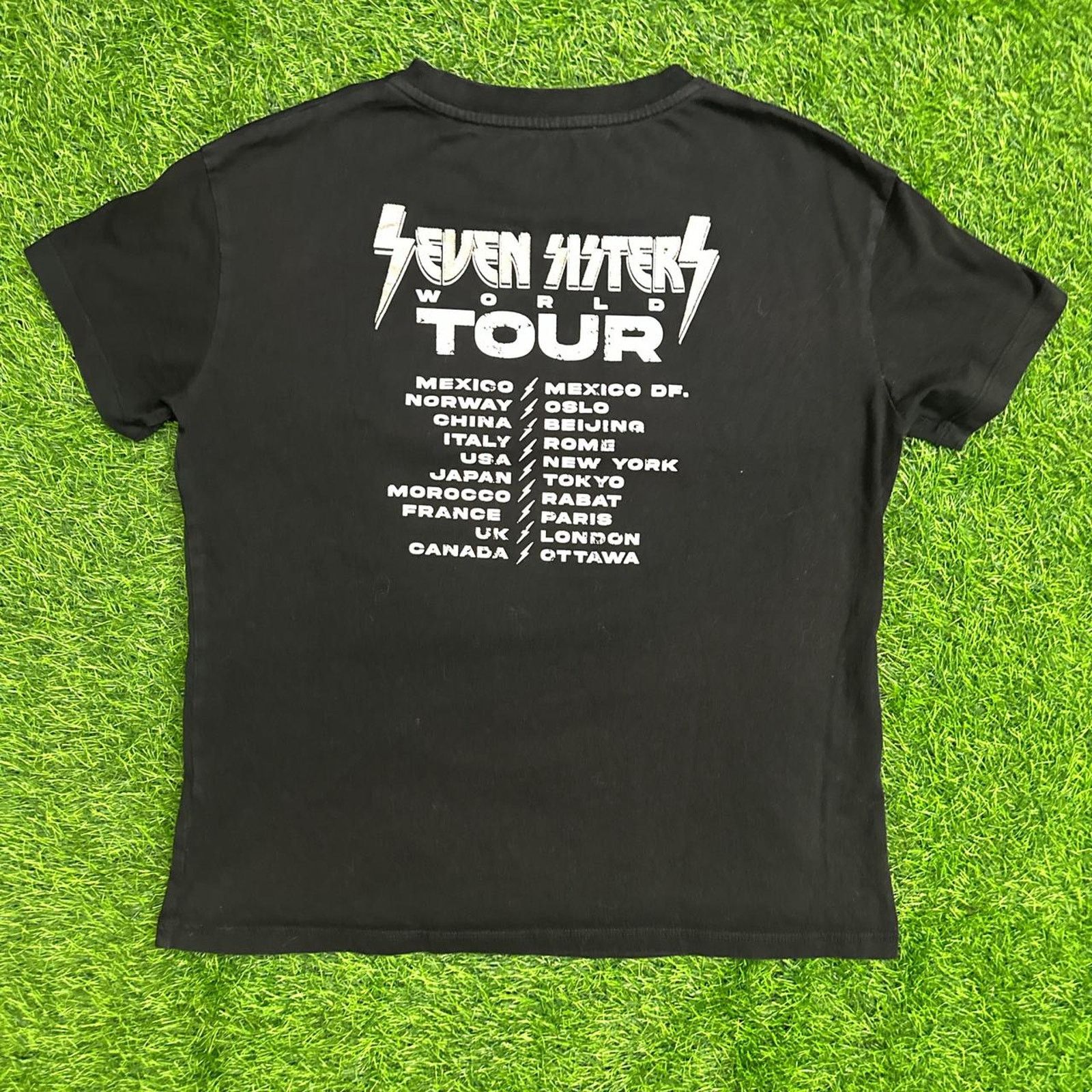 Other Seven Sisters World Tour, Tiger Head Tee Size US S / EU 44-46 / 1 - 4 Thumbnail