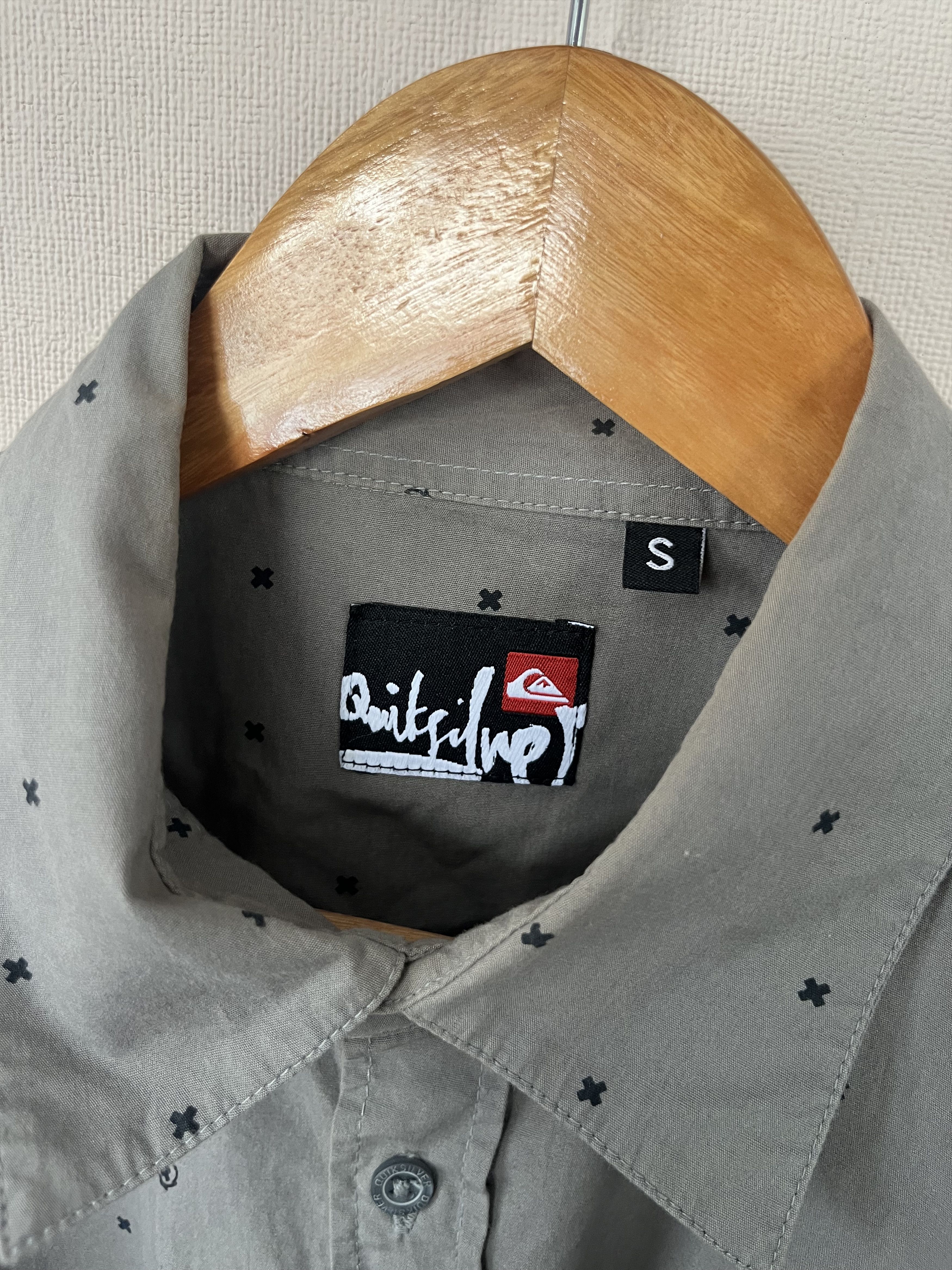 Quiksilver Quicksilver Y2K Cross Logo Pocket Button Shirt Gray Size US S / EU 44-46 / 1 - 8 Thumbnail