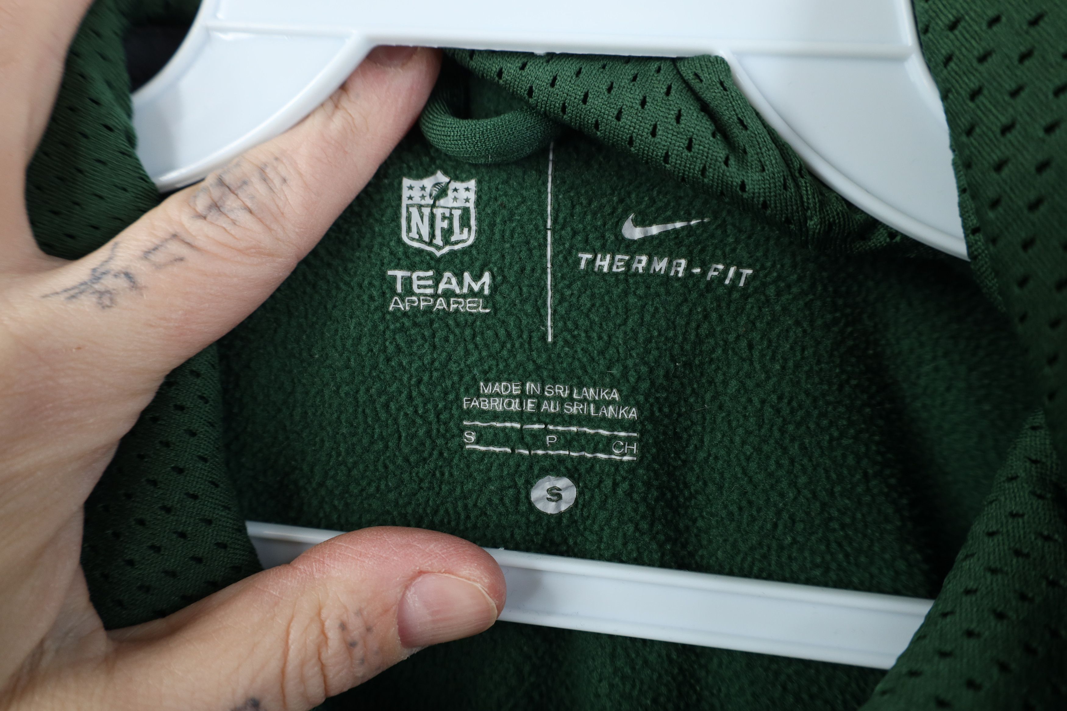 Nike Nike Therma Fit Green Bay Packers Football Hoodie Sweatshirt Size US S / EU 44-46 / 1 - 9 Thumbnail