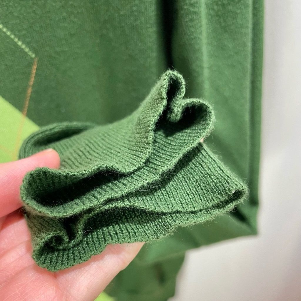 Carolina Herrera CH Carolina Herrera Green Cotton Argyle V Neck Sweater US M Size US M / EU 48-50 / 2 - 5 Thumbnail