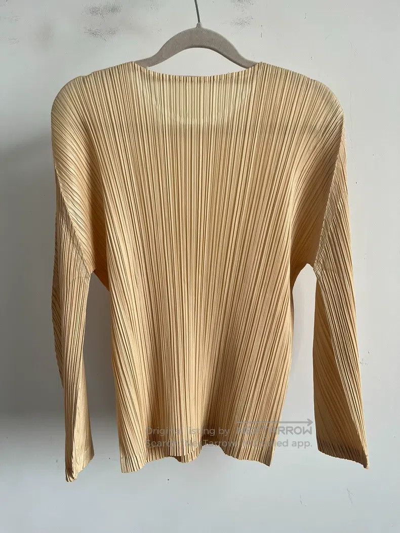 Issey Miyake Issey Miyake Yellow Ruffled Long Sleeve Size L / US 10 / IT 46 - 2 Thumbnail