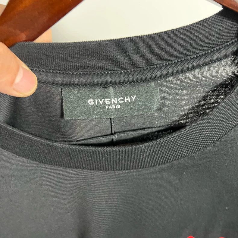 Givenchy Givenchy Printed Short Sleeve P2523 Size US S / EU 44-46 / 1 - 3 Thumbnail