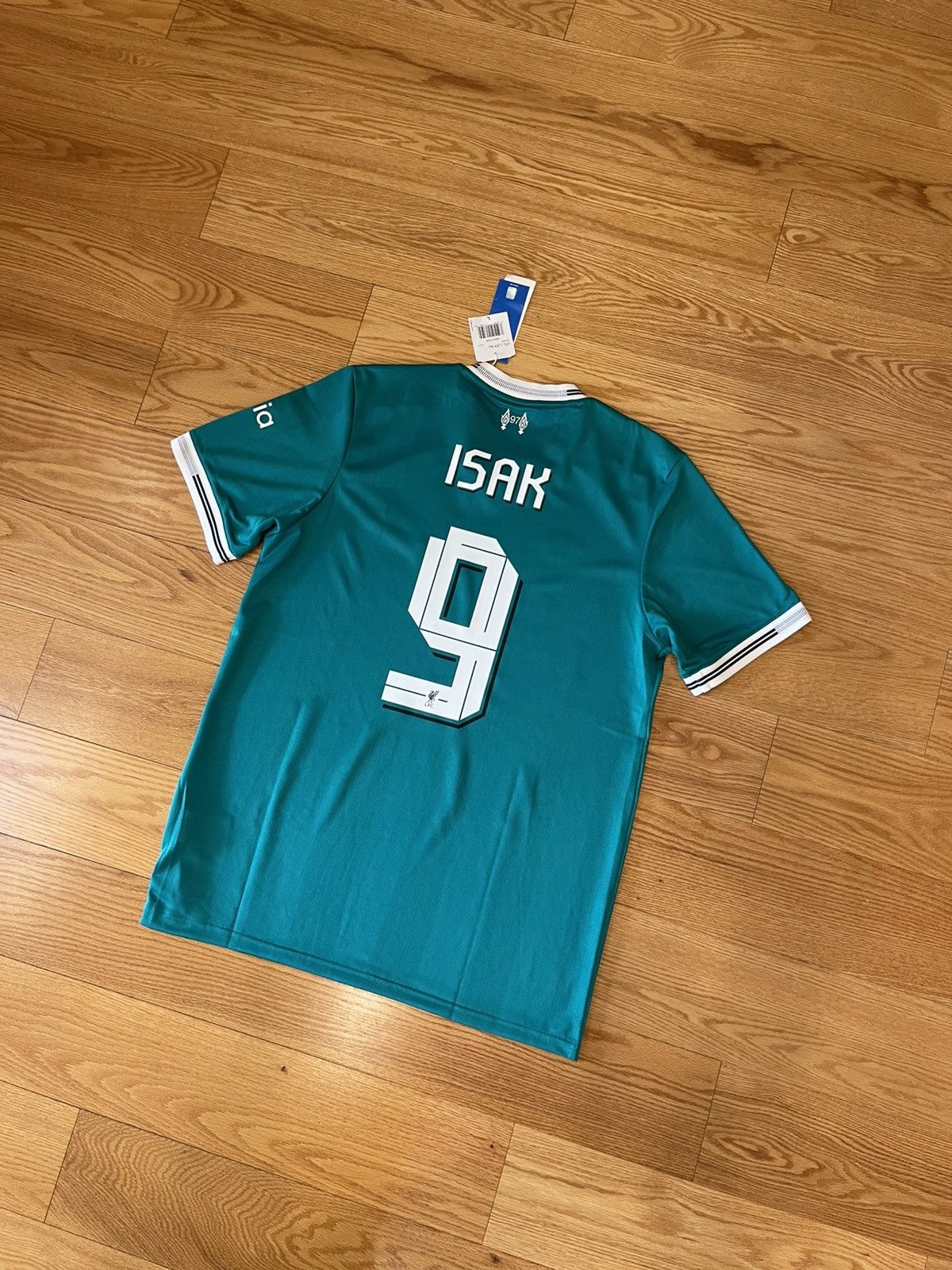Adidas Authentic Adidas Liverpool ALEXANDER ISAK🇸🇪 third jersey Size US L / EU 52-54 / 3 - 1 Thumbnail