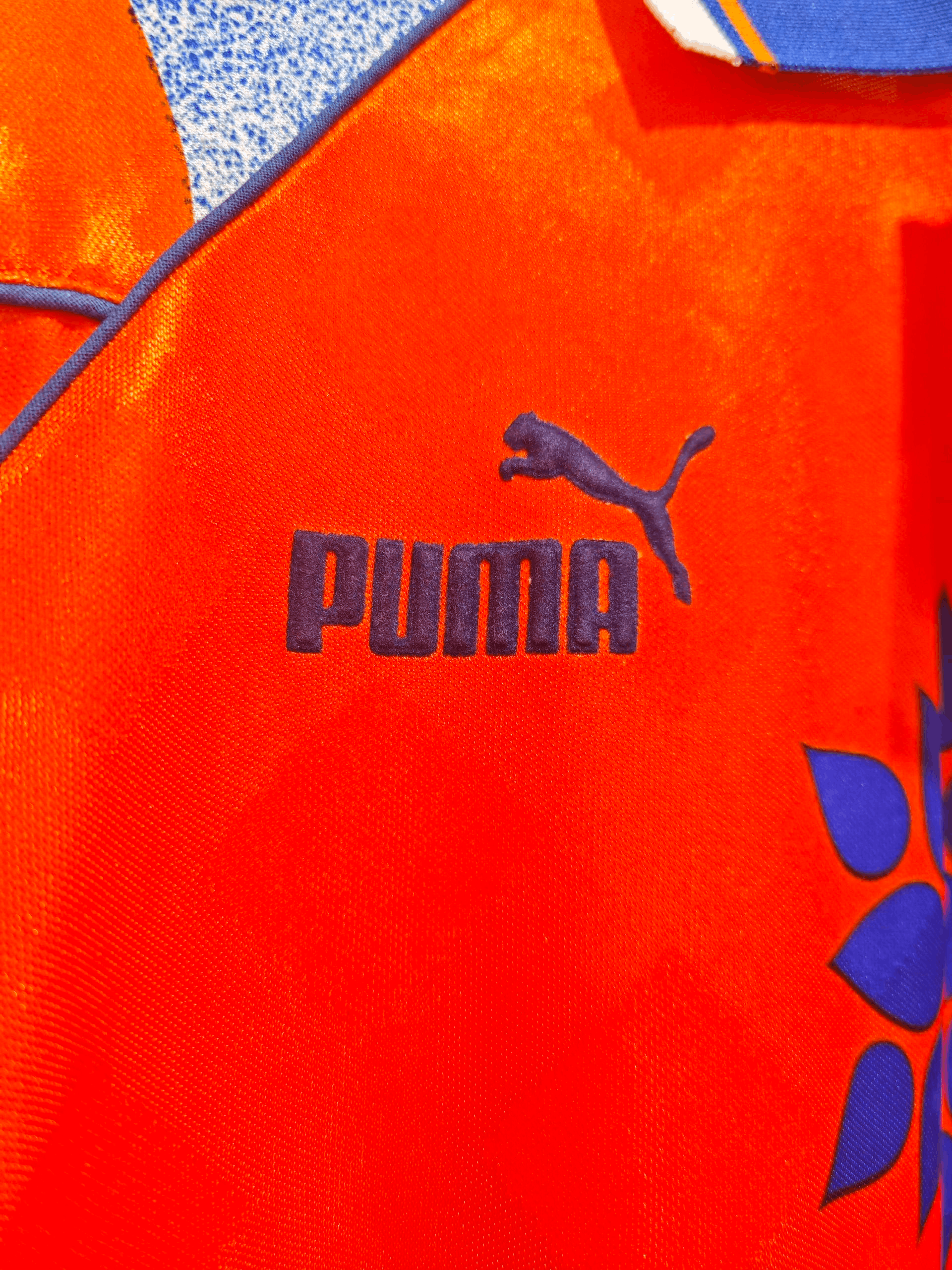 Puma 🇮🇹 [BNWT]​ Parma​ Longsleeve​ 1996-1997​ Third​ Kit Size US S / EU 44-46 / 1 - 6 Thumbnail