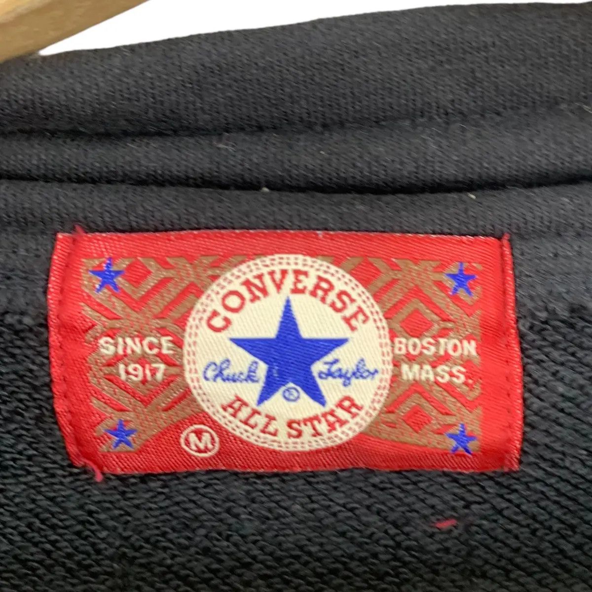 Converse Vintage CONVERSE ALL STAR Embossed Turtleneck Sweatshirt Size US M / EU 48-50 / 2 - 5 Thumbnail