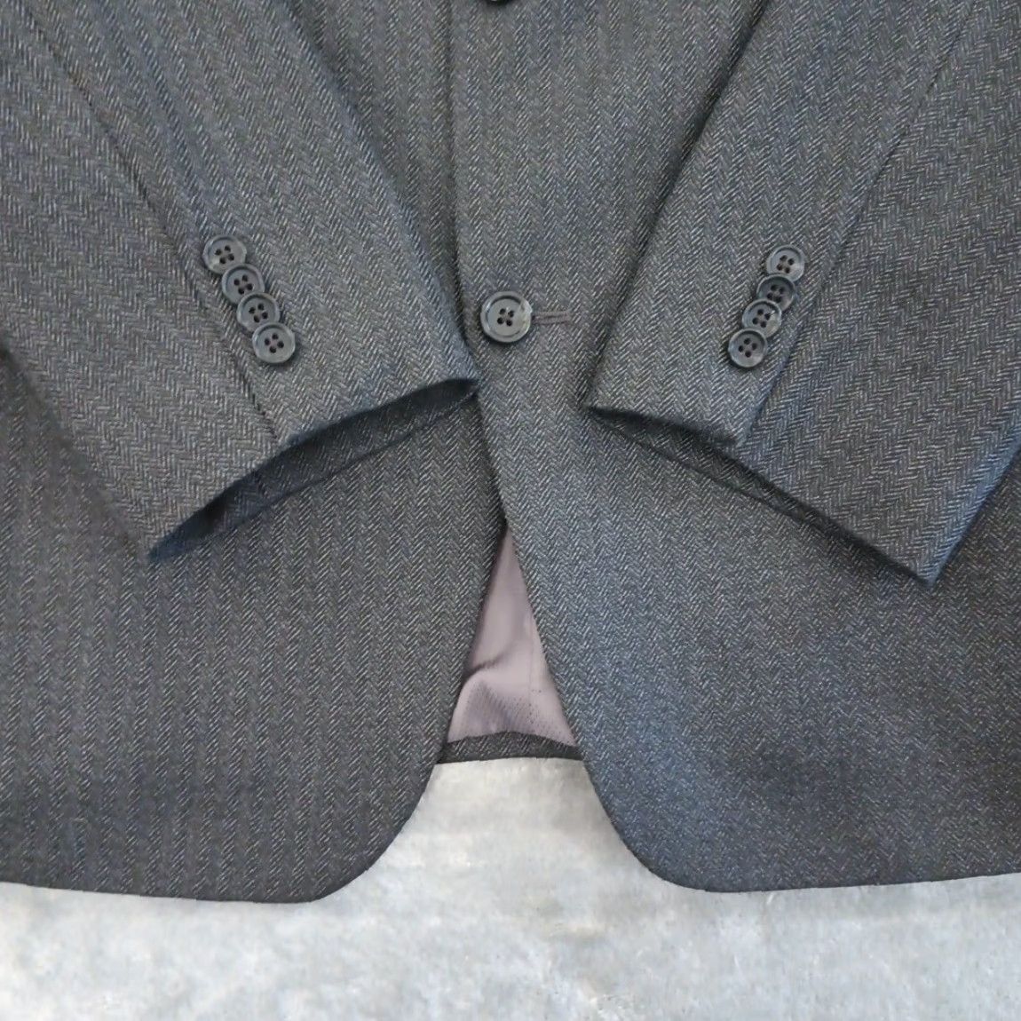 Michael Kors Michael Kors Blazer Mens 44 Gray Herringbone Two Button Double Vent Jacket Blazer Notch Lapel Mens 2 Piece Regular Size 44R - 4 Thumbnail