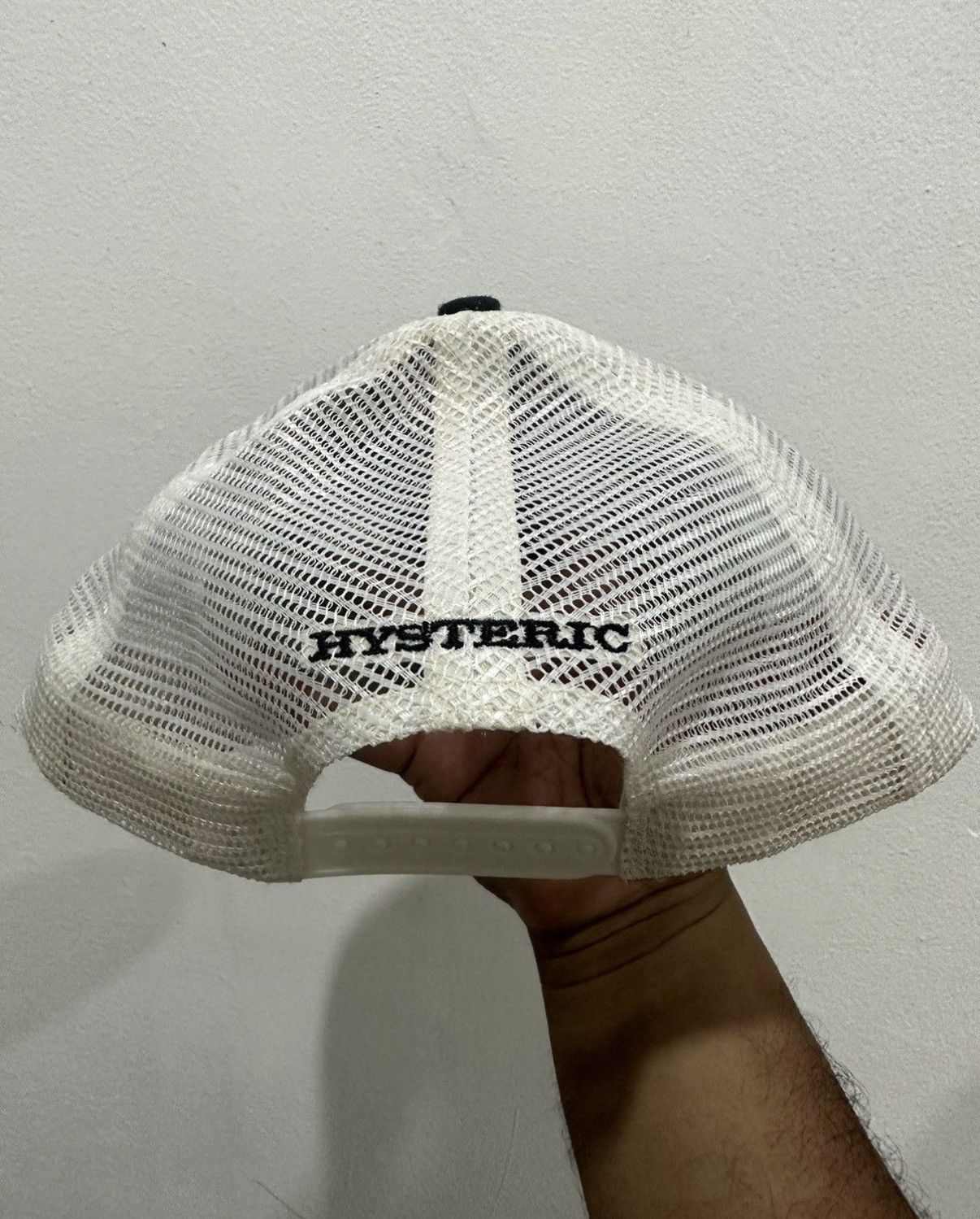 Supreme VTG Supreme X Hysteric Glamour Trucker Hat Size ONE SIZE - 4 Thumbnail