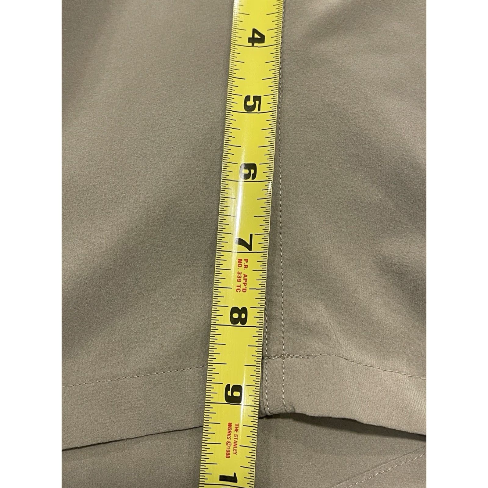 Vintage Free Fly Shorts Mens 42 Khaki Hybrid II Performance 9" Stretch Chinos Size US 42 / EU 58 - 4 Thumbnail