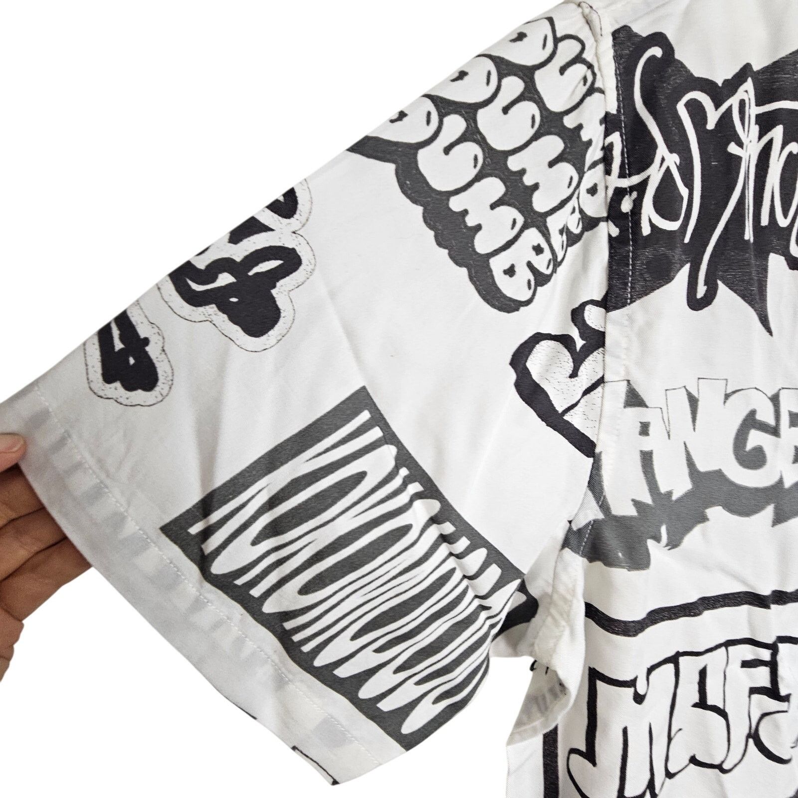 Urban Outfitters Mad Minds M/SF/T Mens All Over Graphic Sweet Dumb Shirt M Size US M / EU 48-50 / 2 - 4 Thumbnail