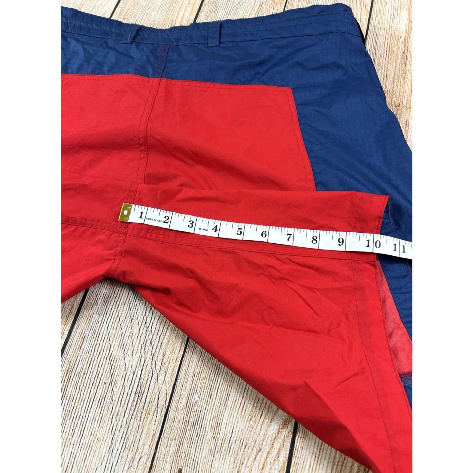 Tommy Hilfiger VINTAGE Tommy Hilfiger Men’s Jeans Nylon Swim Trunk Shorts XL Blue 90s Beach Trunks Mens Size US 36 / EU 52 - 6 Thumbnail