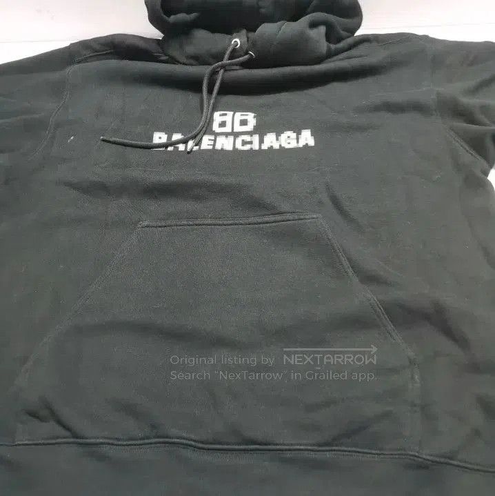 Balenciaga Balenciaga Logo Drawstring Sweatshirt for Men. Size US XS / EU 42 / 0 - 7 Thumbnail