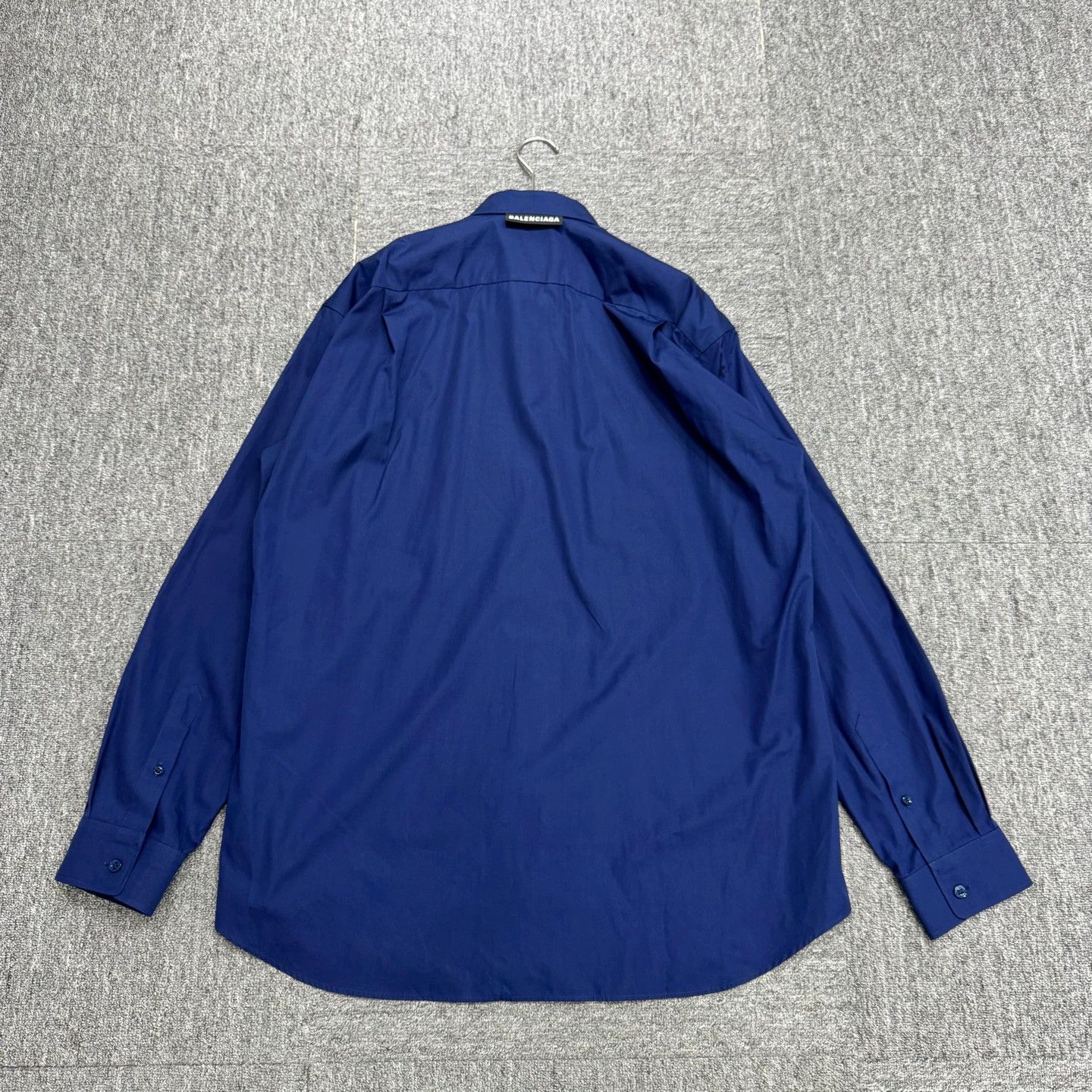 Balenciaga Balenciaga Solid Shirt 38 99 MINT Size US XXS / EU 40 - 5 Thumbnail