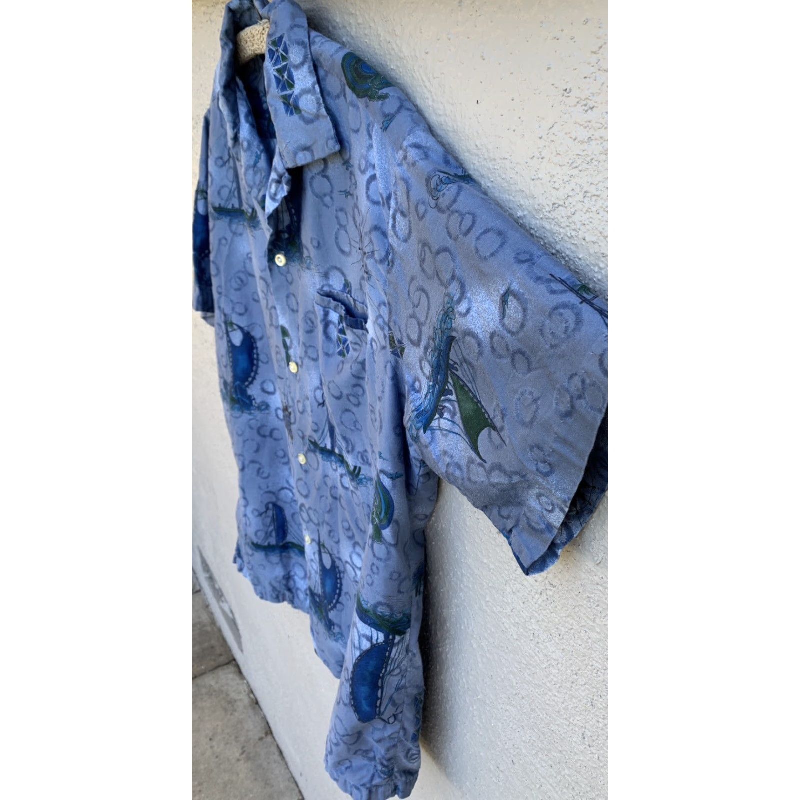 ALOHAS VINTAGE Tropicana Hawaiian Shirt Short Sleeve L Blue Loop Collar Aloha Tiki Made In Honolulu Hawaii Tropicana Look: Sportswear/Beach Size US L / EU 52-54 / 3 - 5 Thumbnail