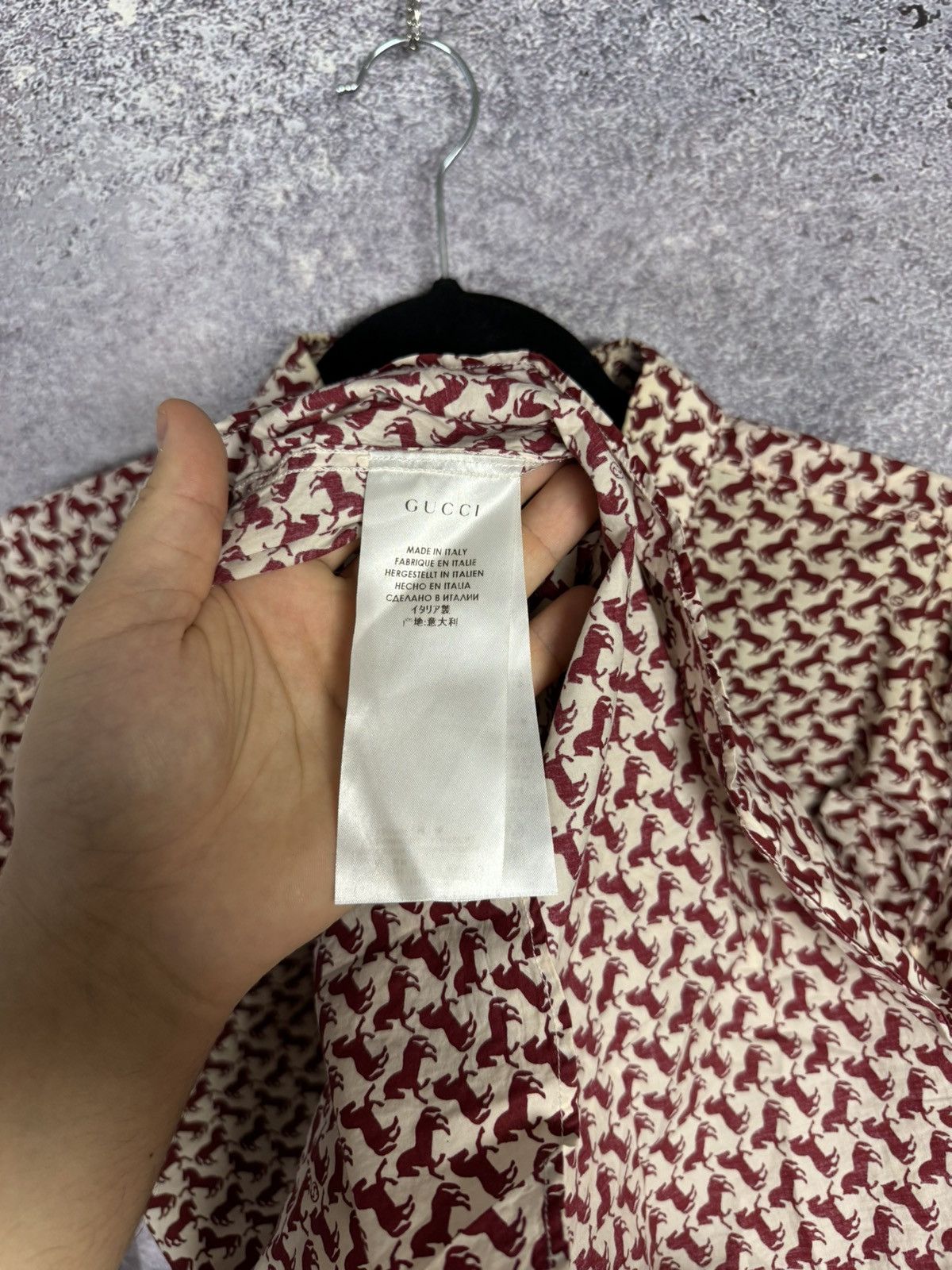 Gucci GUCCI Shirt Button Up Printed Monogram Horsebit Slim Fit Red Size US M / EU 48-50 / 2 - 14 Thumbnail