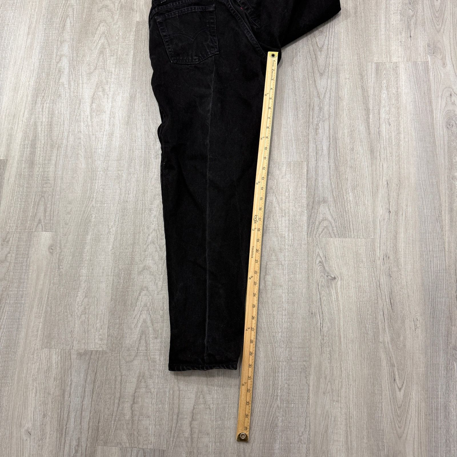 Levi's Vintage Levis 560 Loose Fit Tapered Leg Jeans Men's 31x30 Size US 31 - 10 Thumbnail