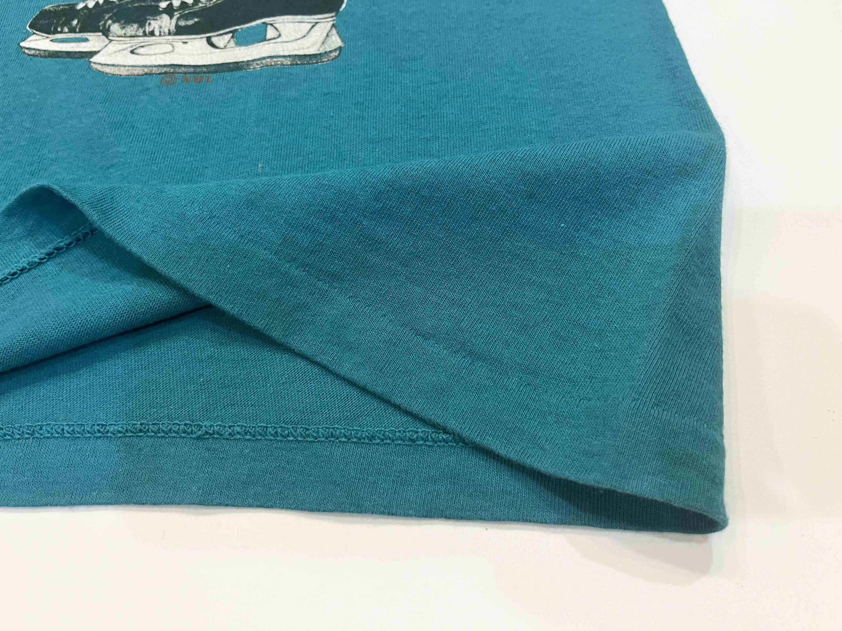 NHL × Vintage Vintage Home Team NHL San Jose Sharks Hockey T-Shirt Size US L / EU 52-54 / 3 - 5 Thumbnail