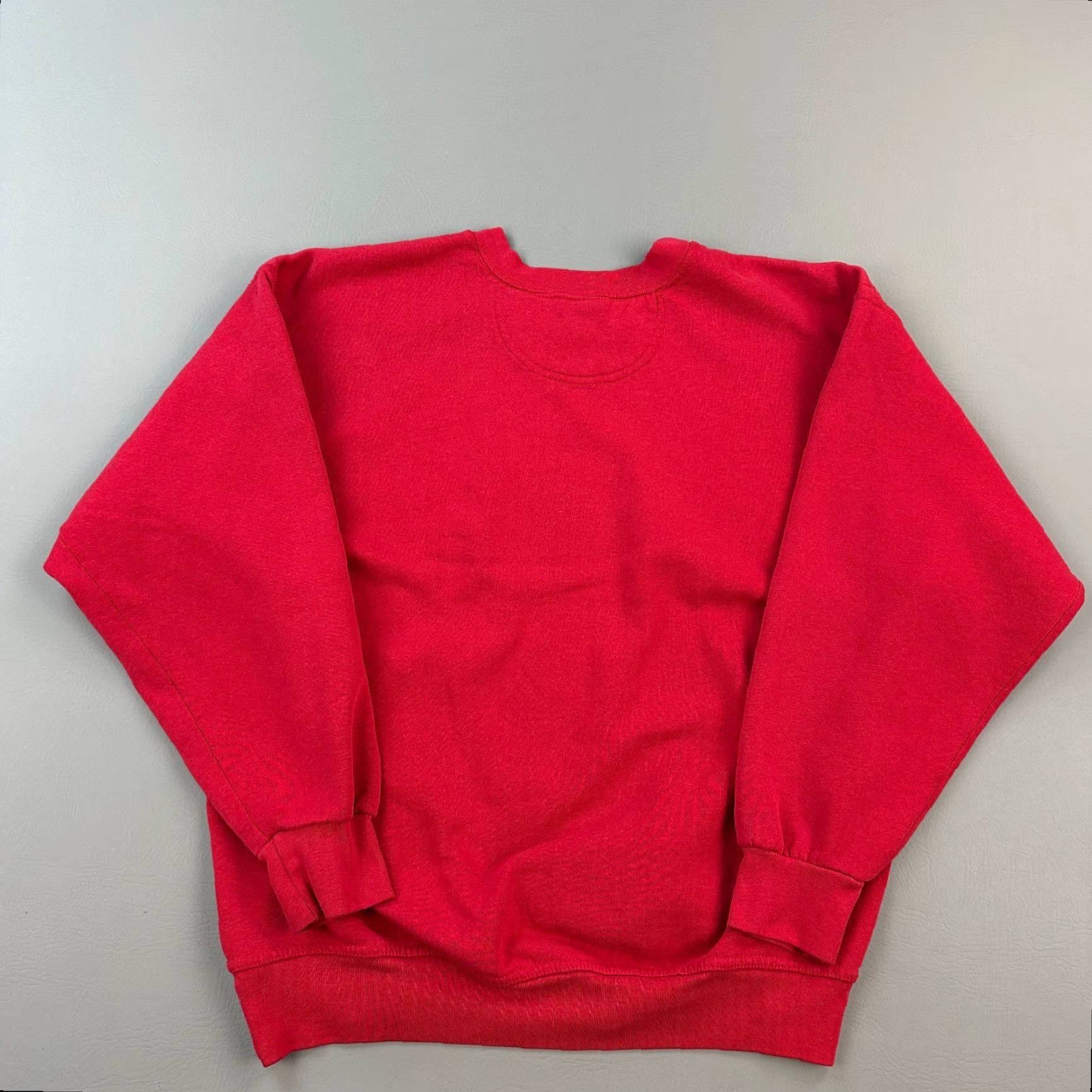 Vintage VINTAGE AS Sport Sweatshirt Mens XL Red USA Flag Embroidered Logo Pullover Size US XL / EU 56 / 4 - 7 Thumbnail