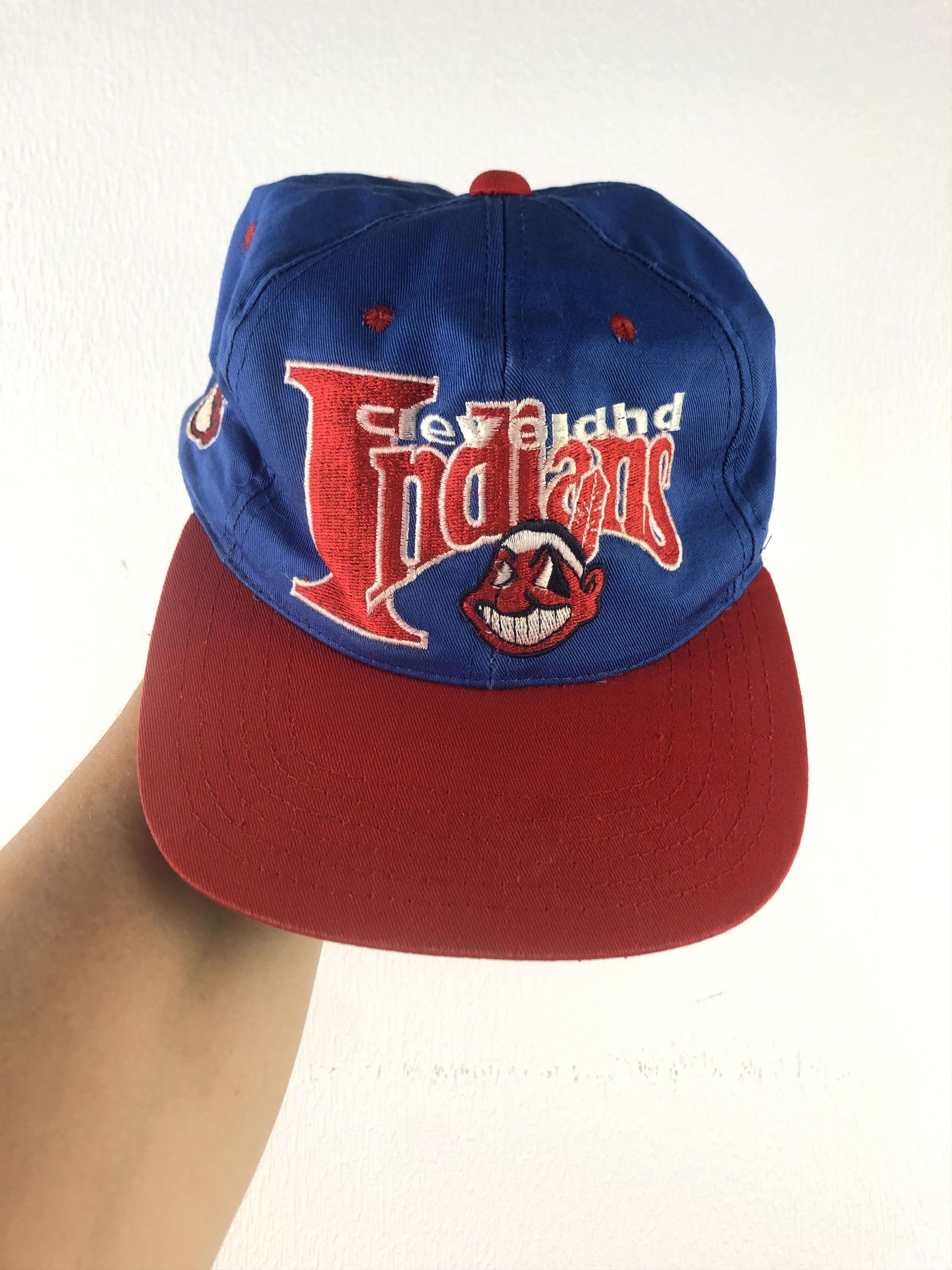 Vintage Vintage 90's Cleveland Indians Snapback Cap Hat One Size Size ONE SIZE - 1 Thumbnail