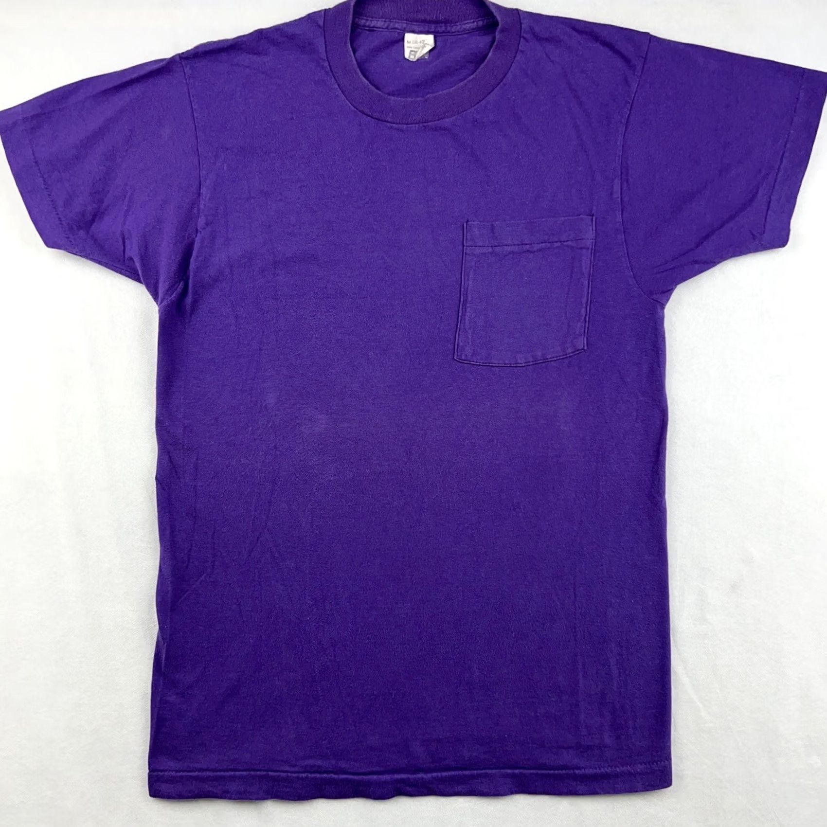 Vintage VINTAGE B.V.D T-Shirt Purple 80s 90s Short Sleeve Crew Neck Cotton Men Small Regular Basic Shirt Mens Size US S / EU 44-46 / 1 - 3 Thumbnail